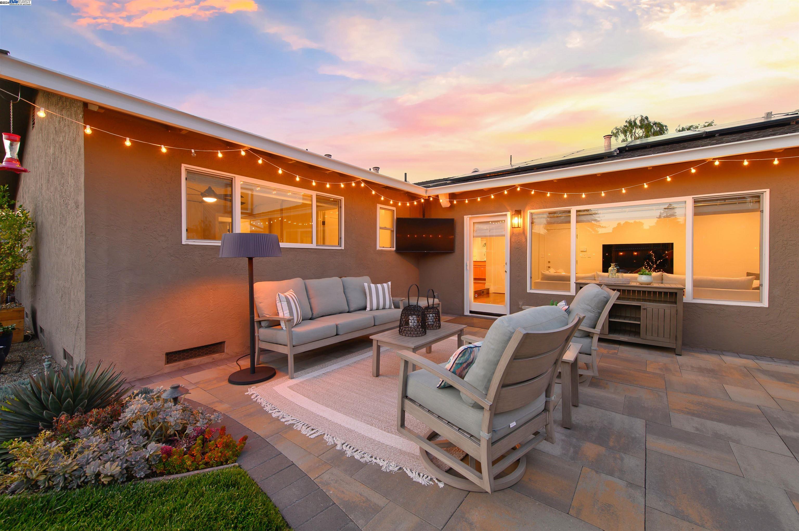 2506 Sanderling Dr