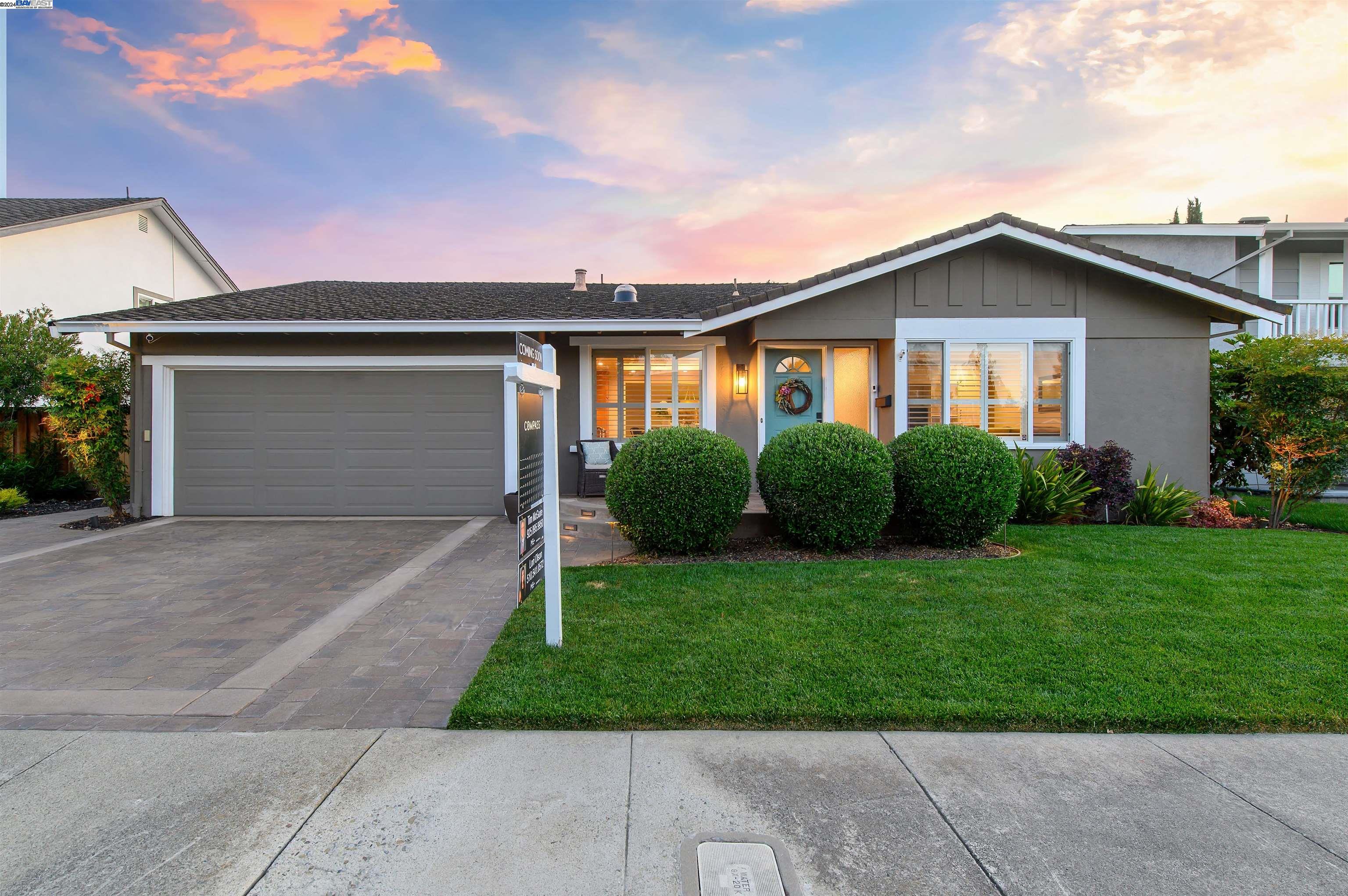 2506 Sanderling Dr