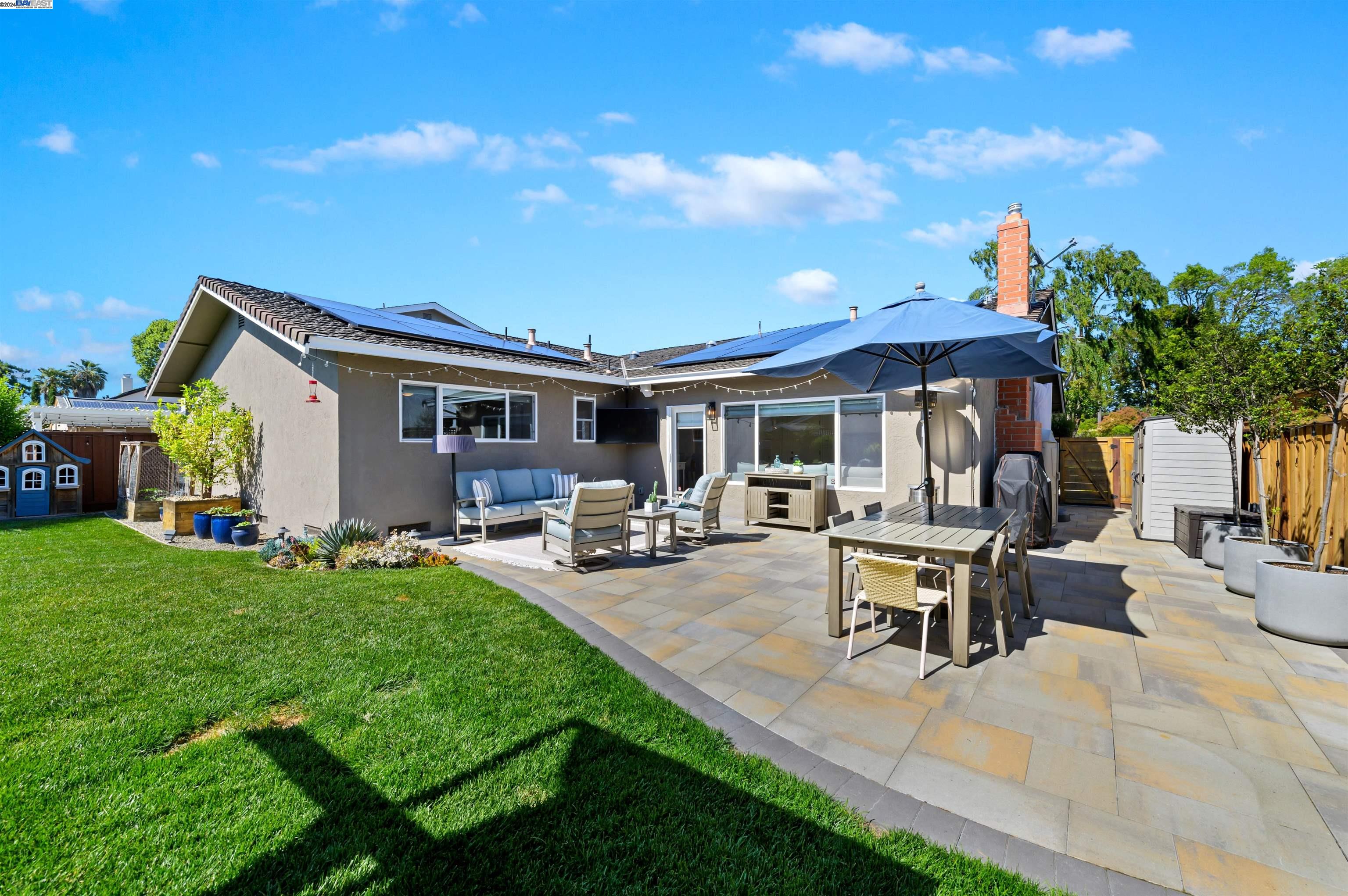 2506 Sanderling Dr