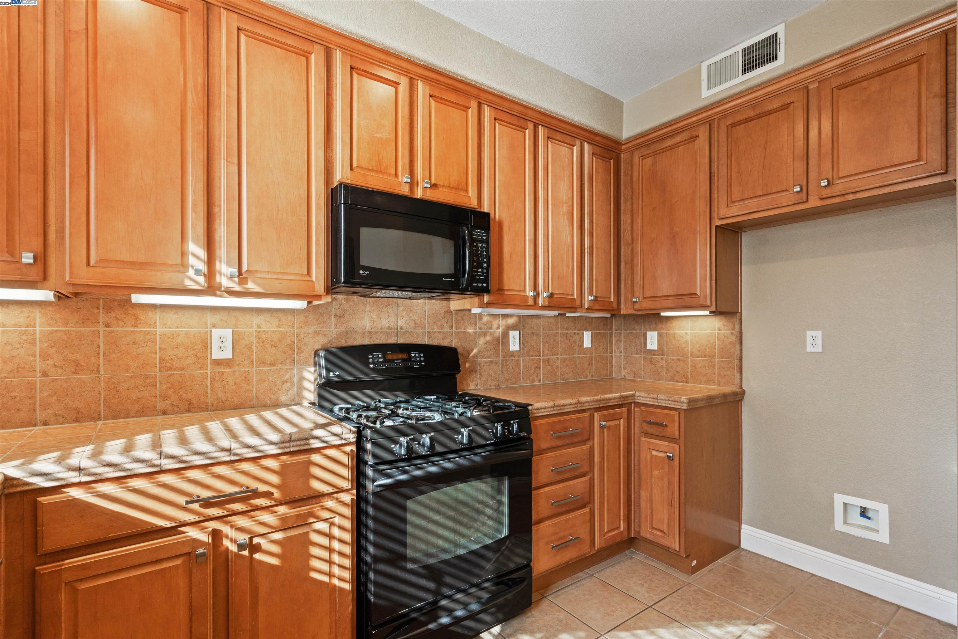 11840 White Rain Way