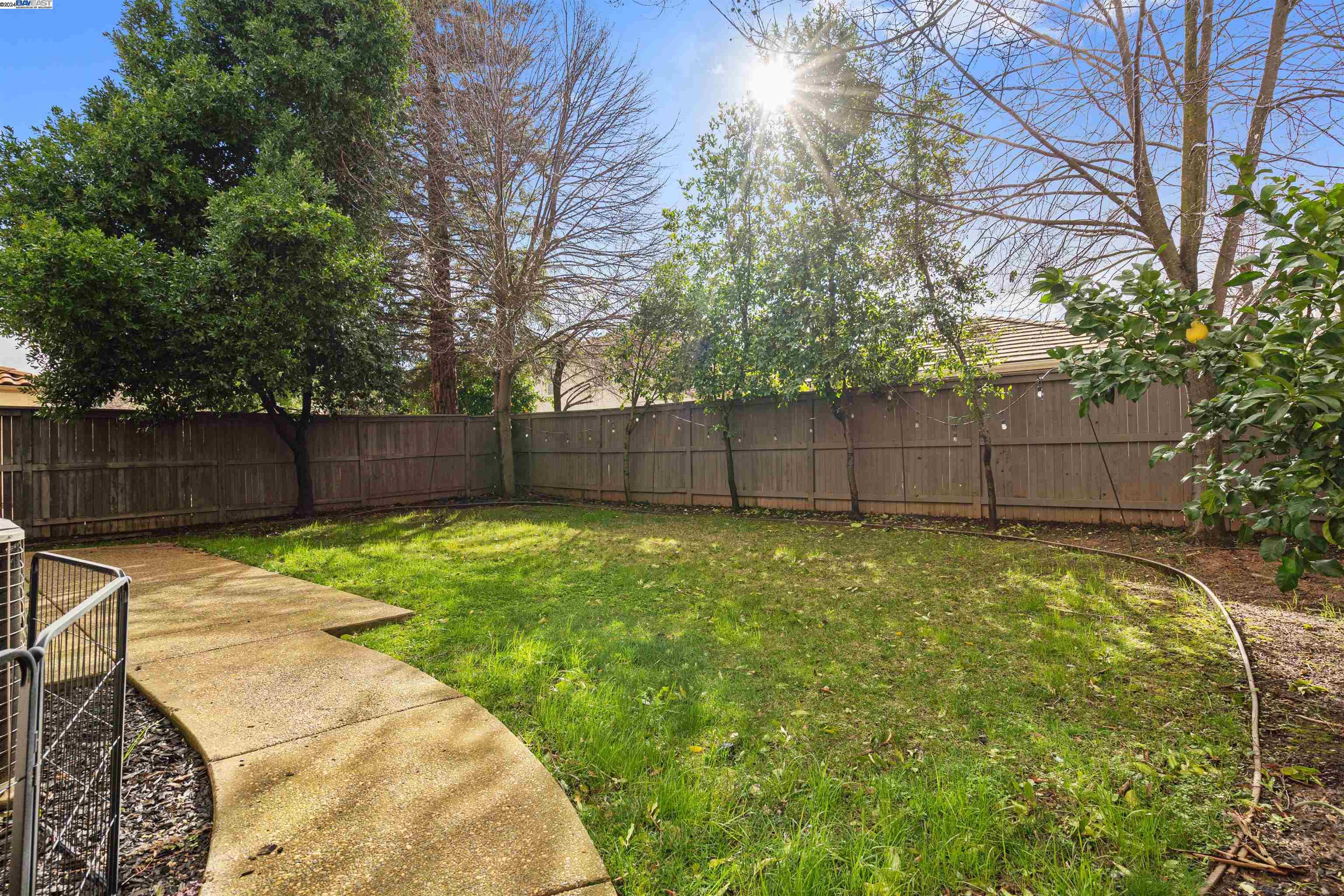 11840 White Rain Way