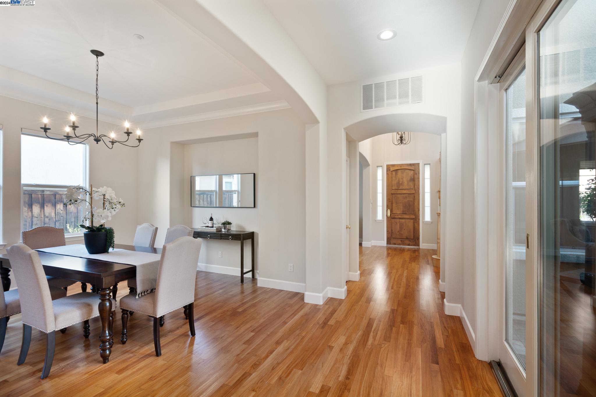 1801 Vetta Dr