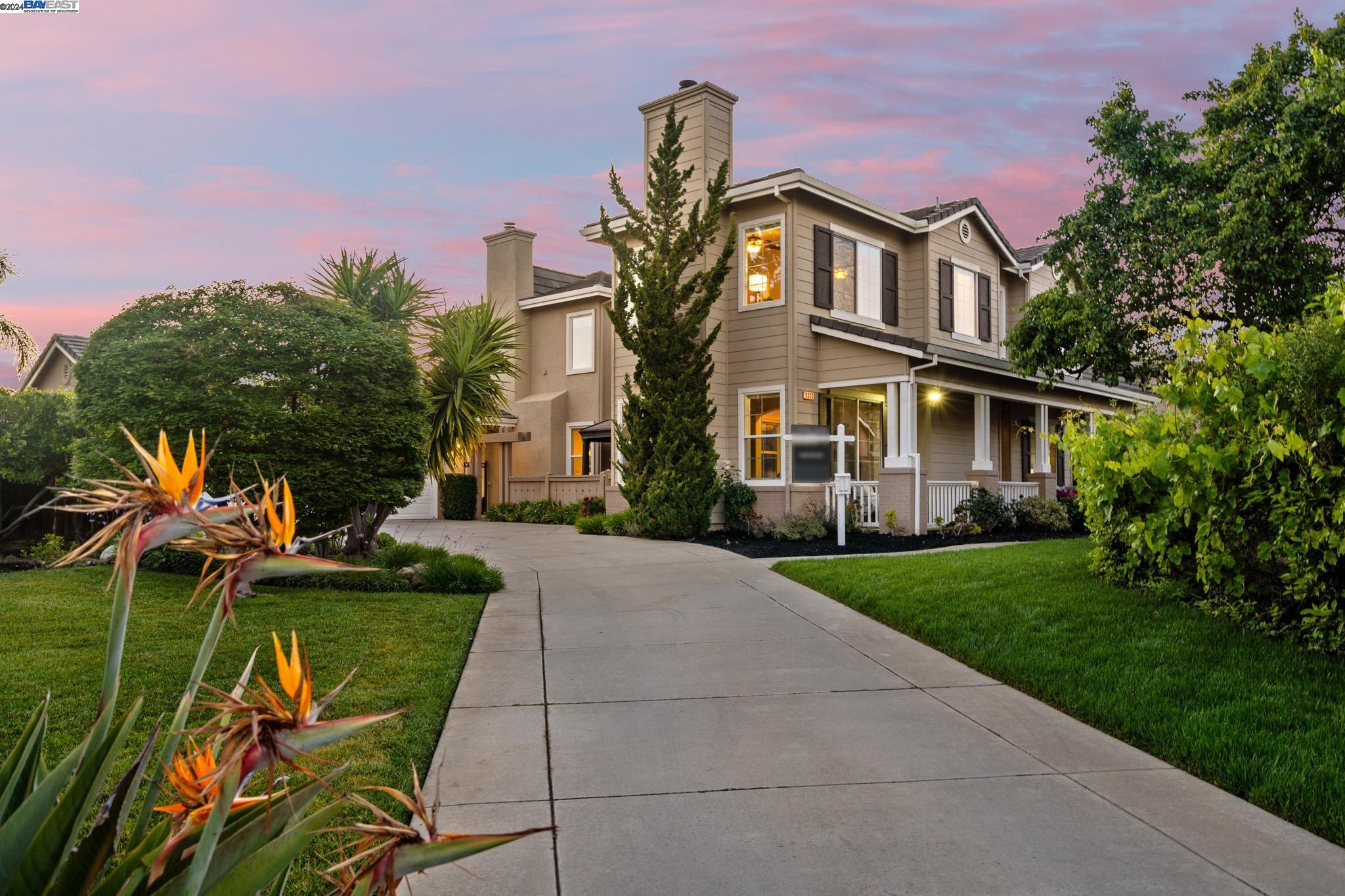 1801 Vetta Dr