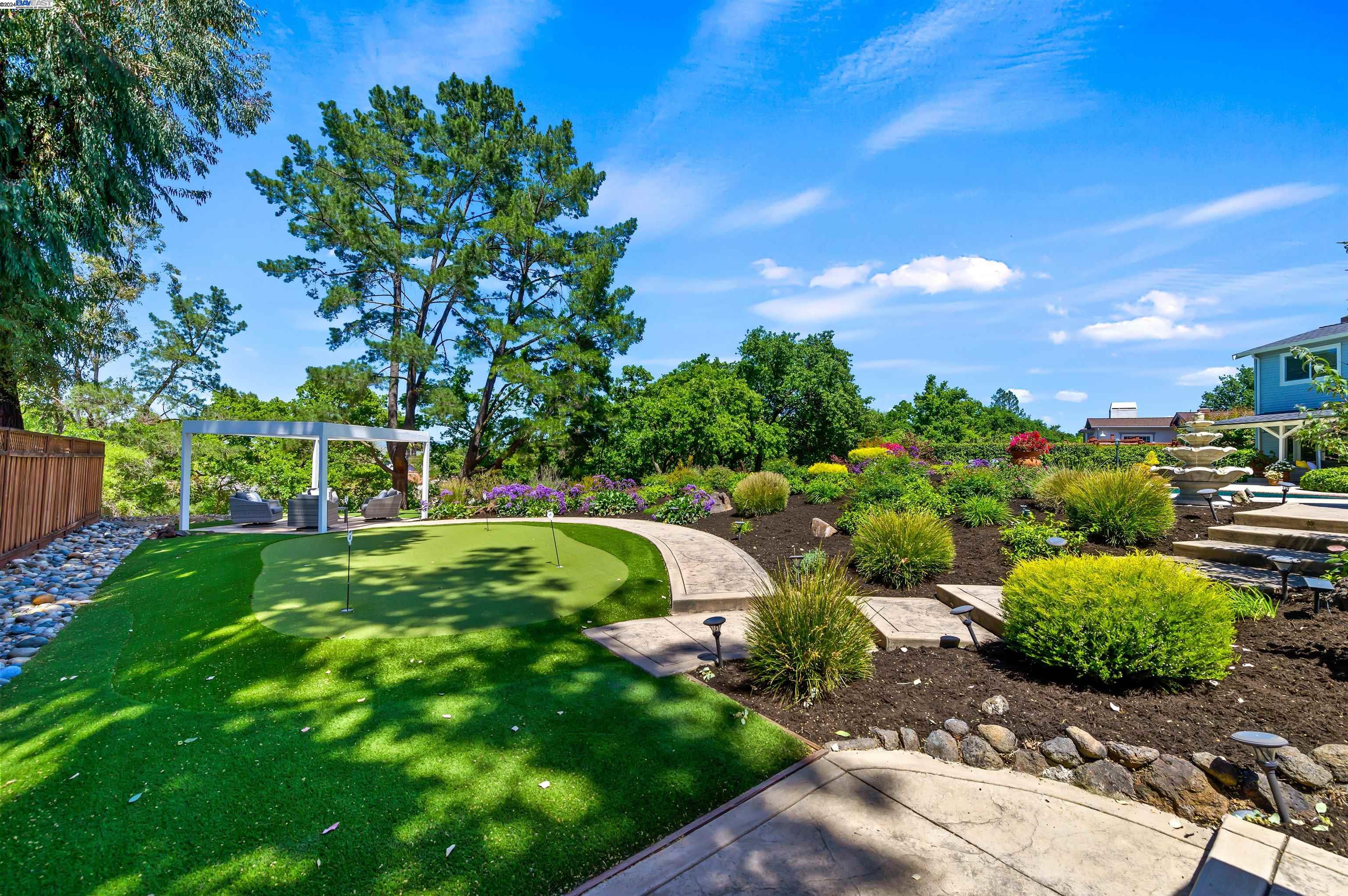 3565 Arbor Ct