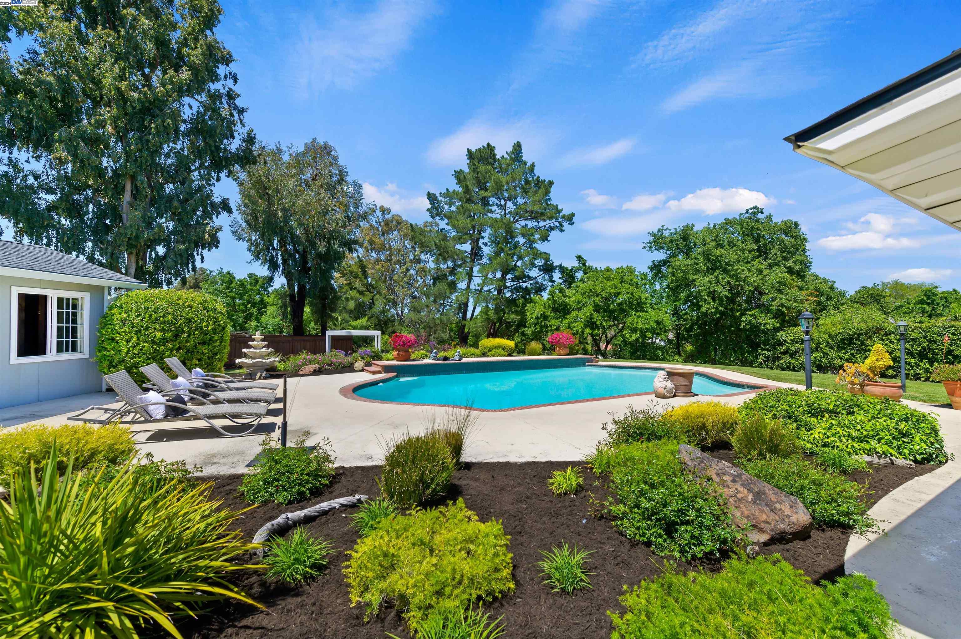 3565 Arbor Ct