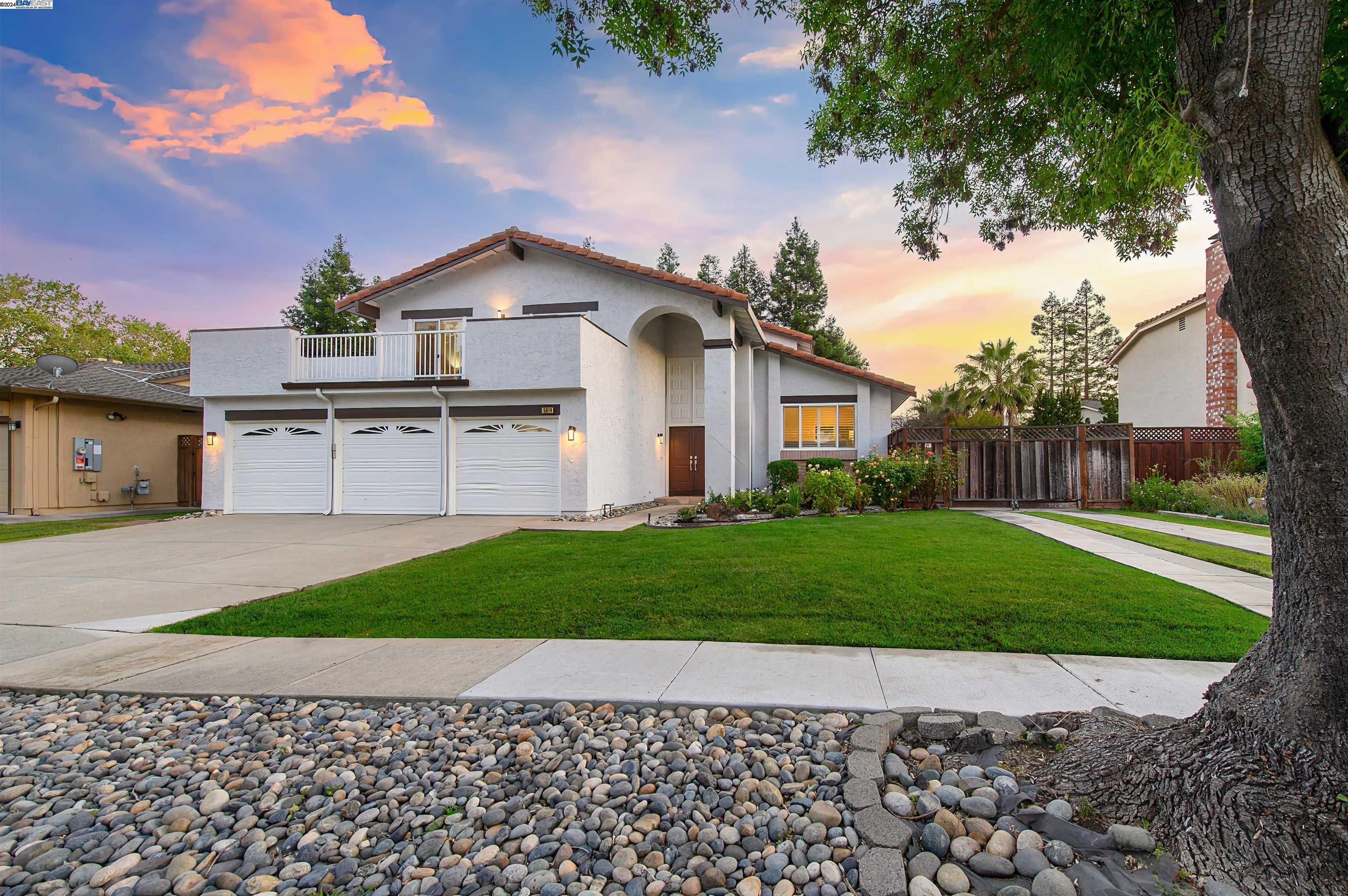 5814 Arthur Dr