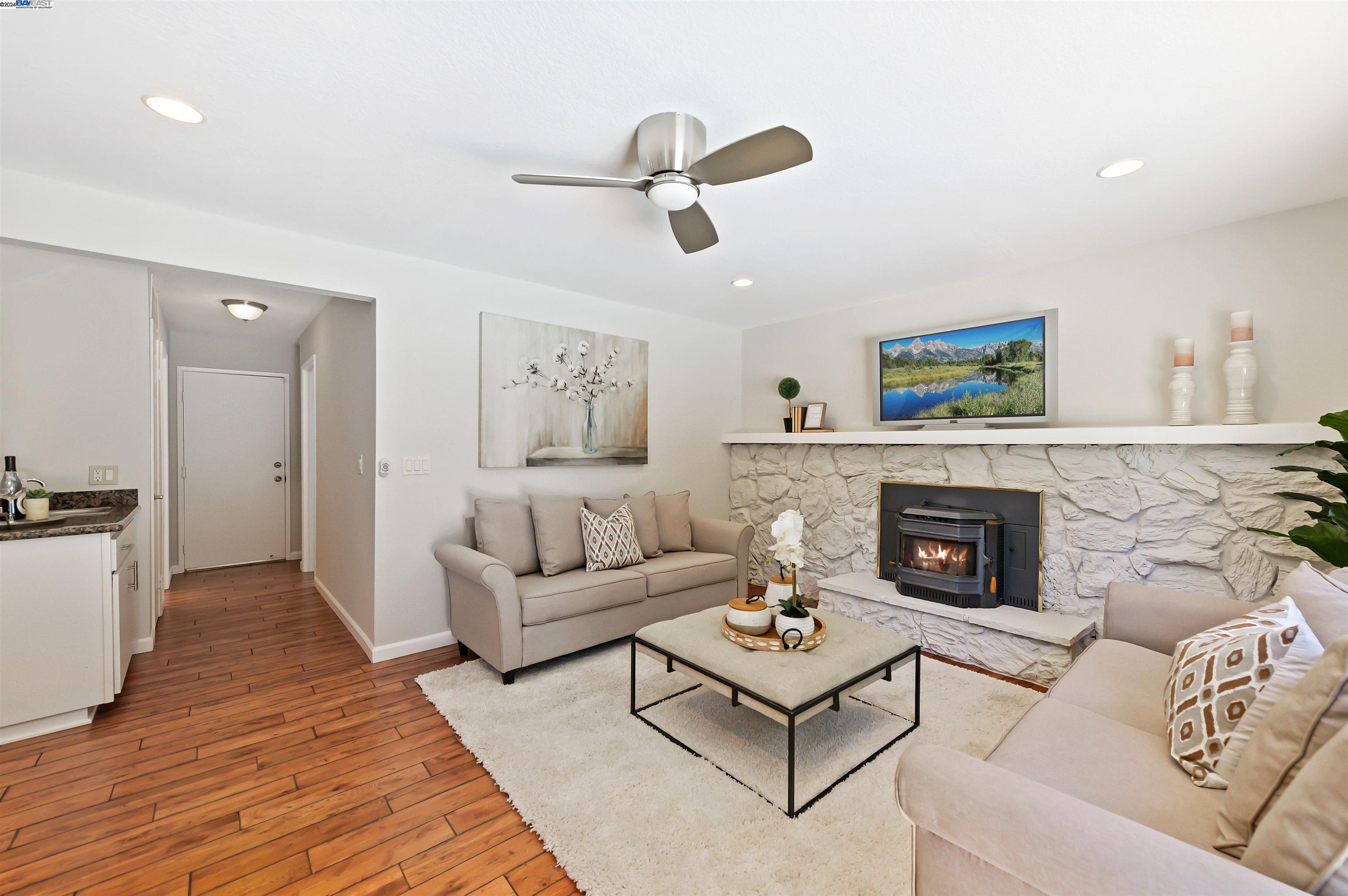 5814 Arthur Dr