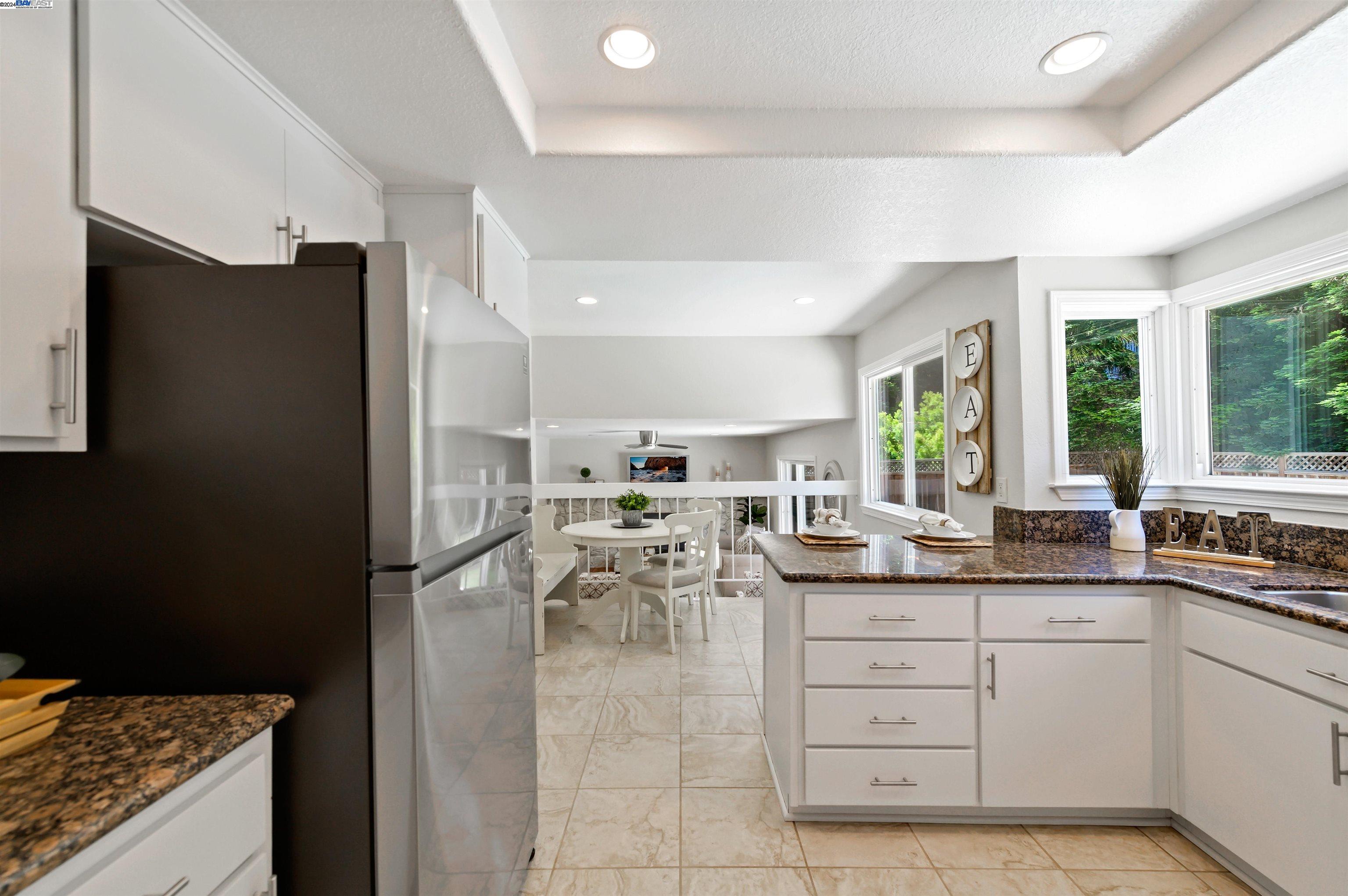 5814 Arthur Dr