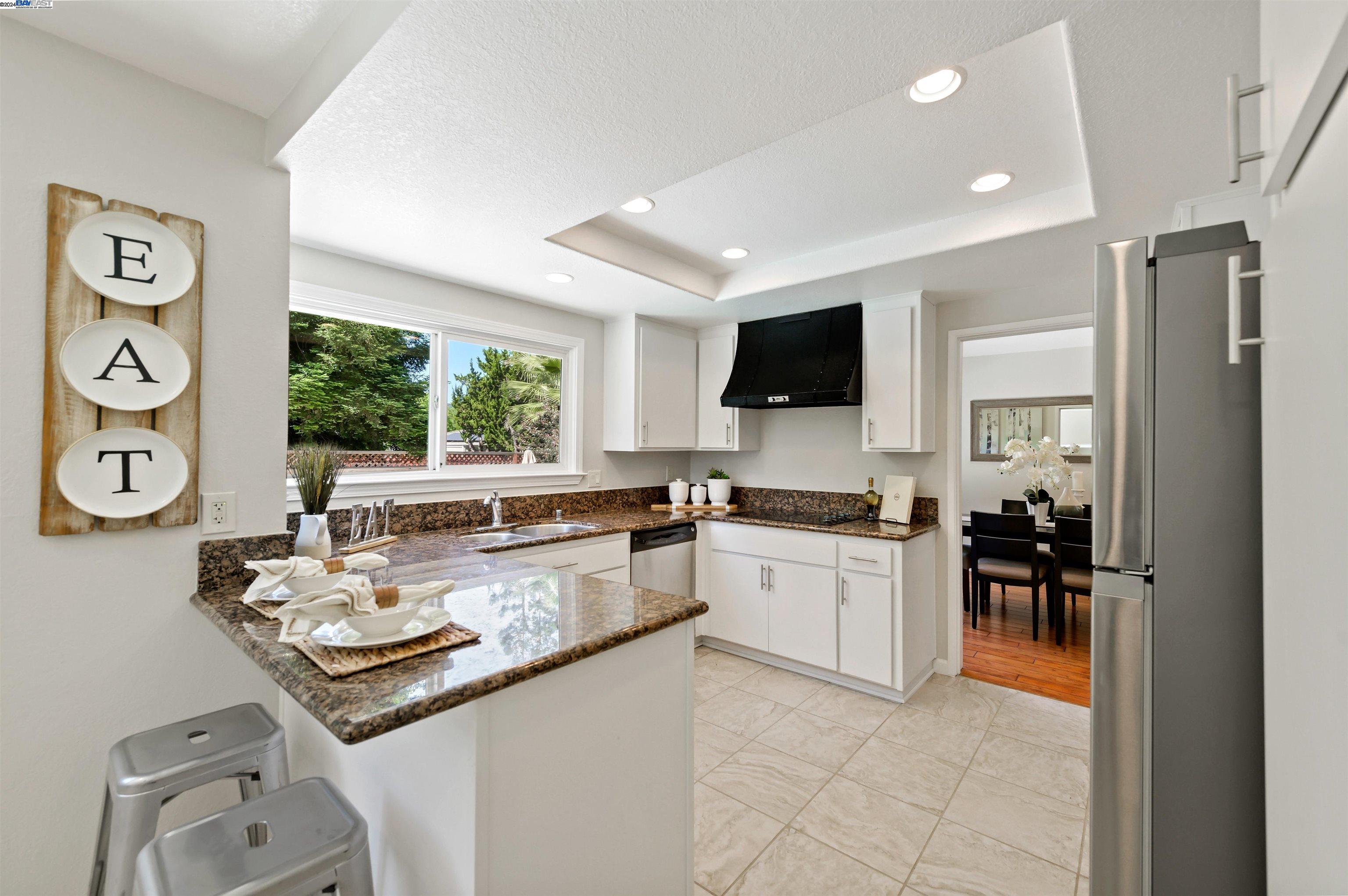 5814 Arthur Dr