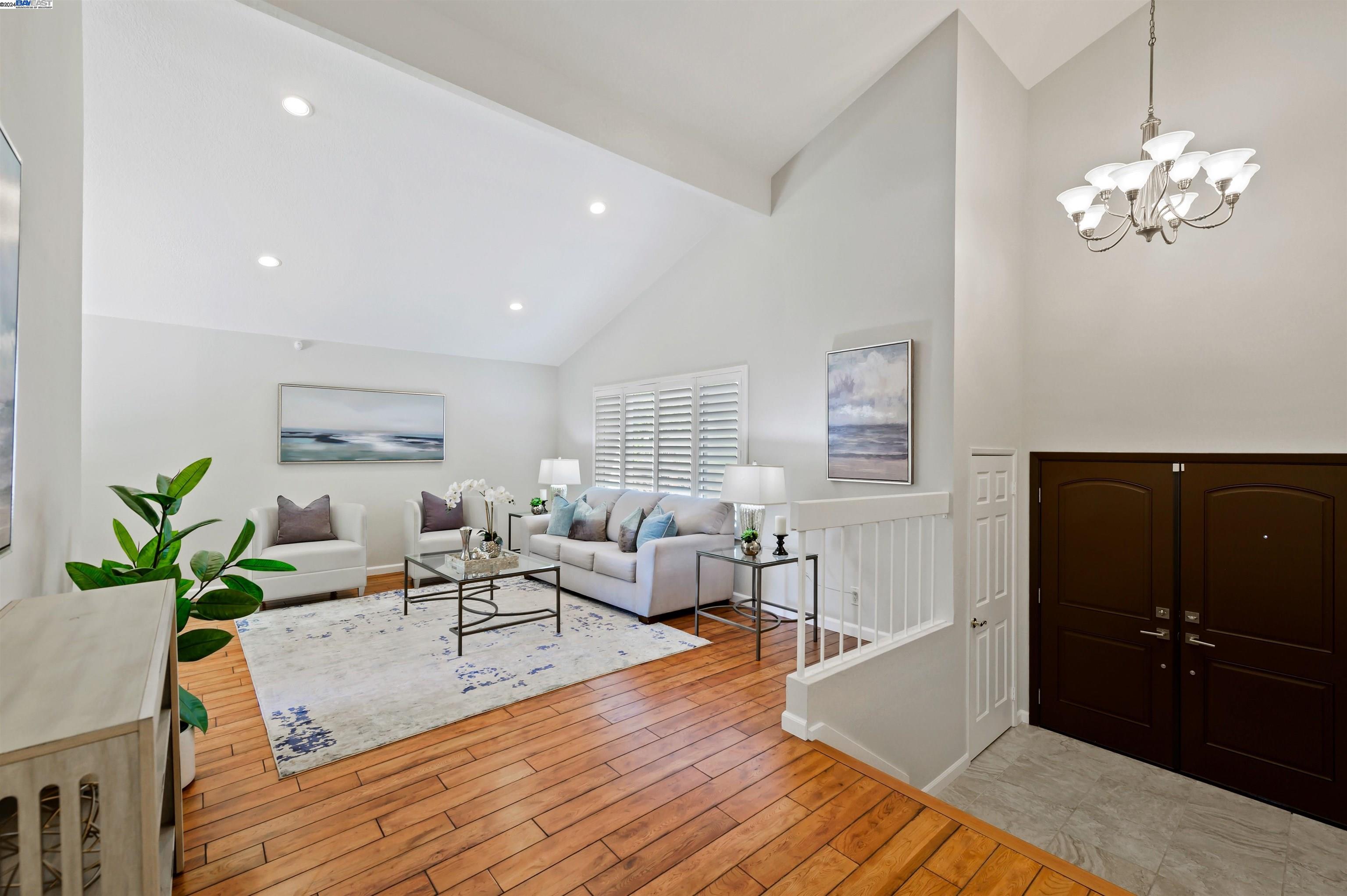 5814 Arthur Dr