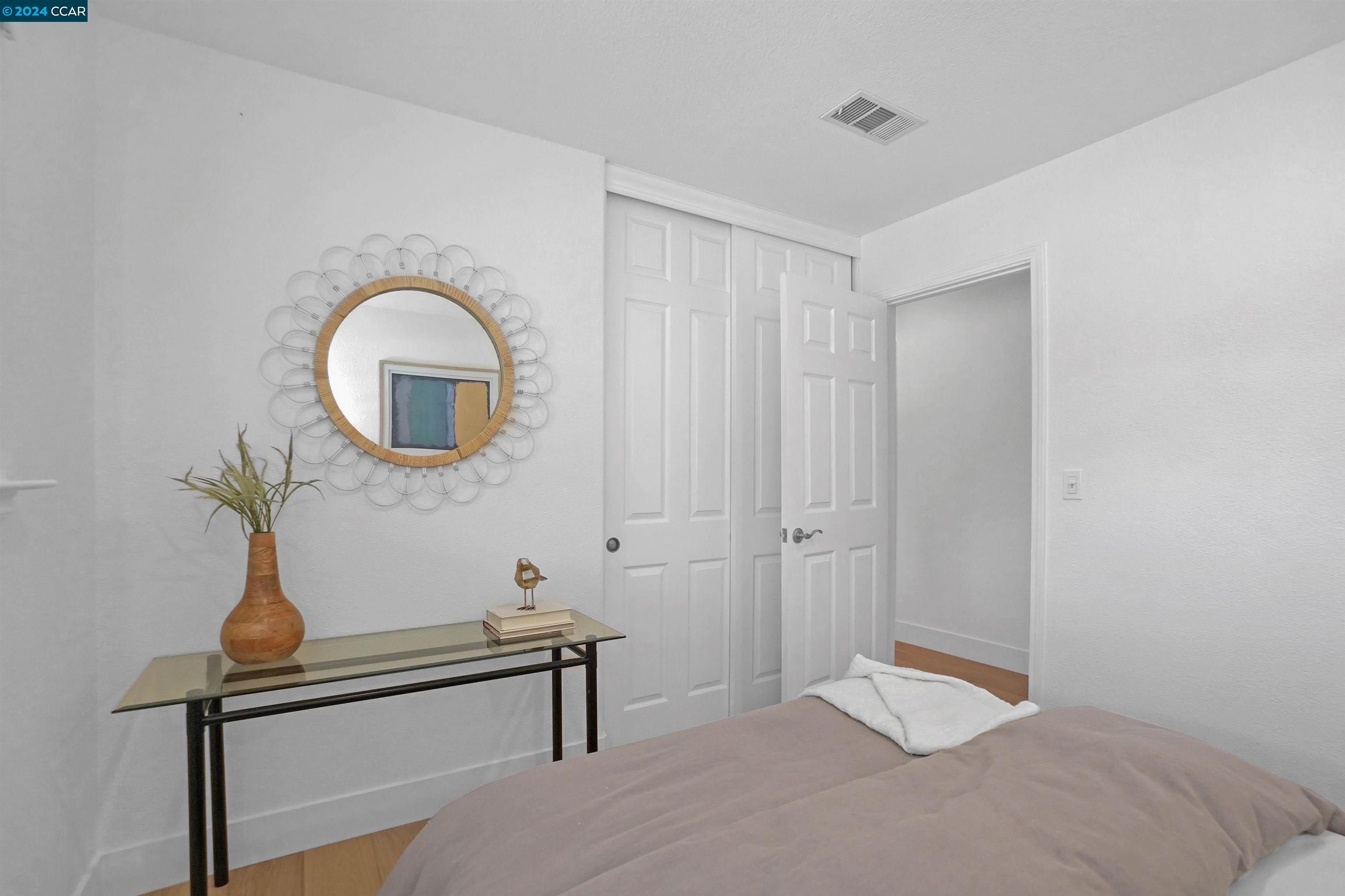 198 Dayton Ct
