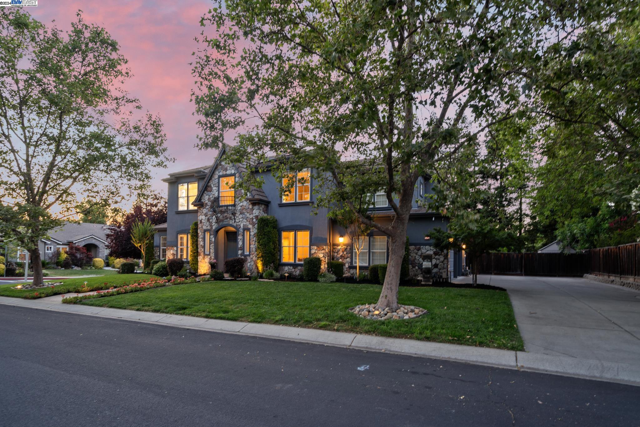 3777 Newton Way