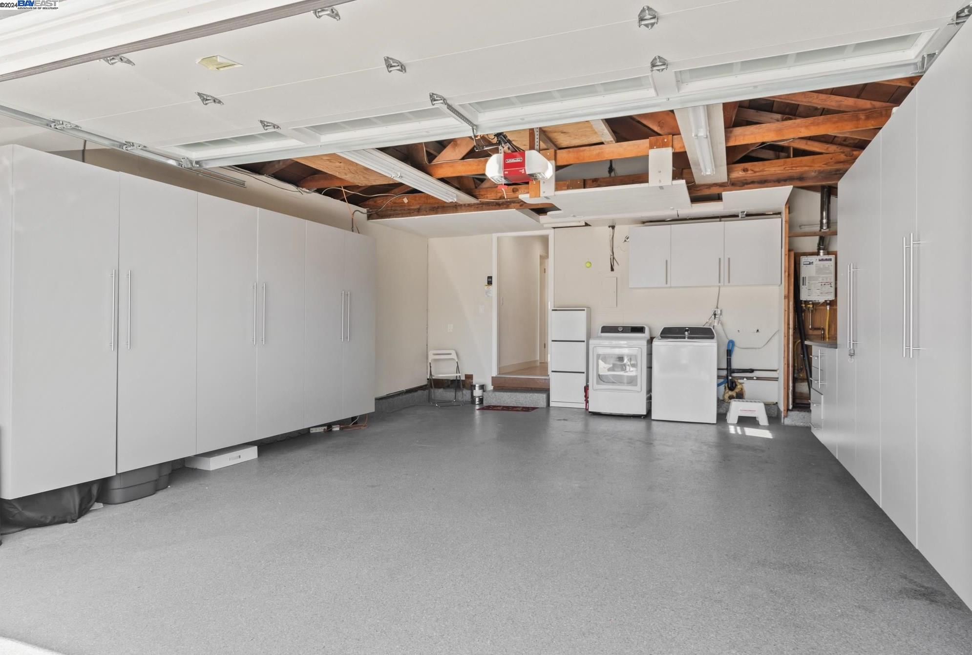 694 Sonoma Ct