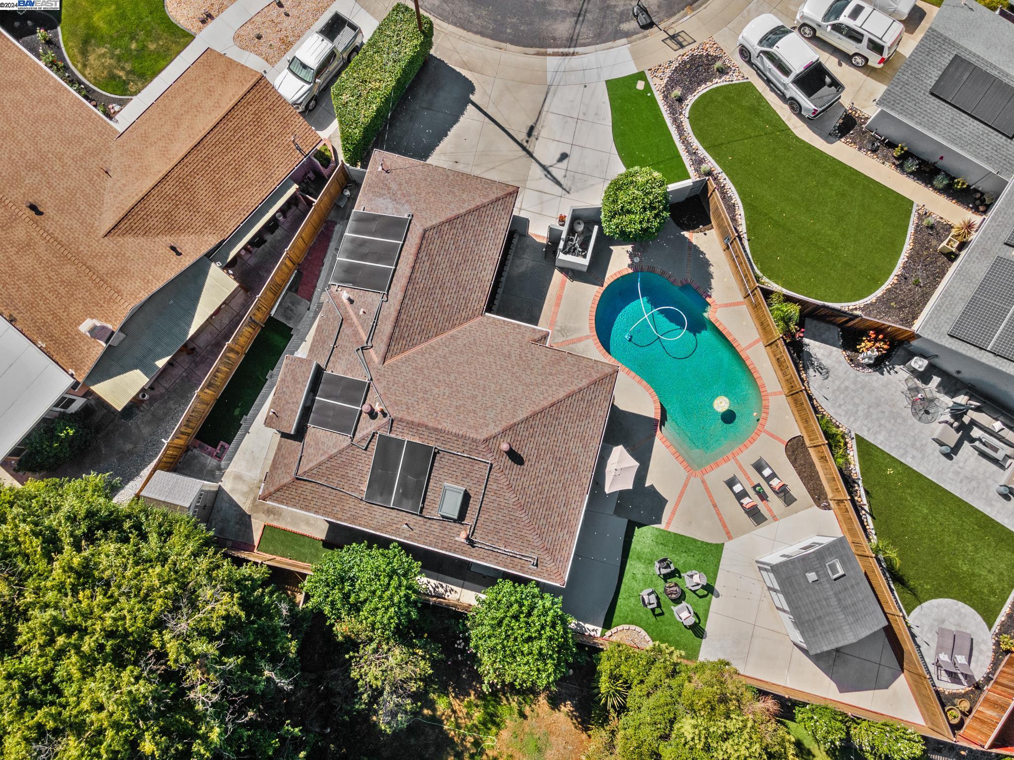 694 Sonoma Ct