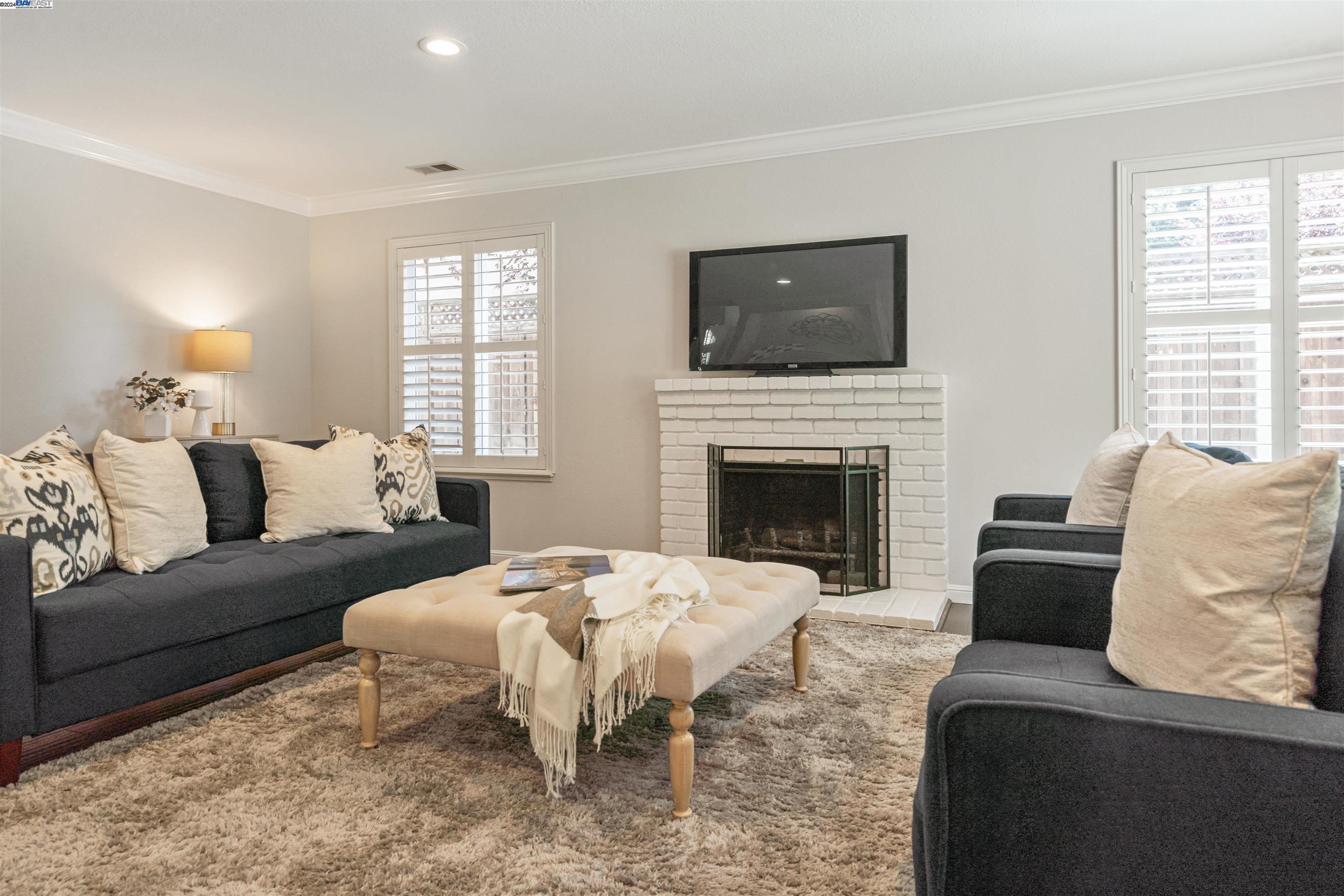 50 San Carlo Ct
