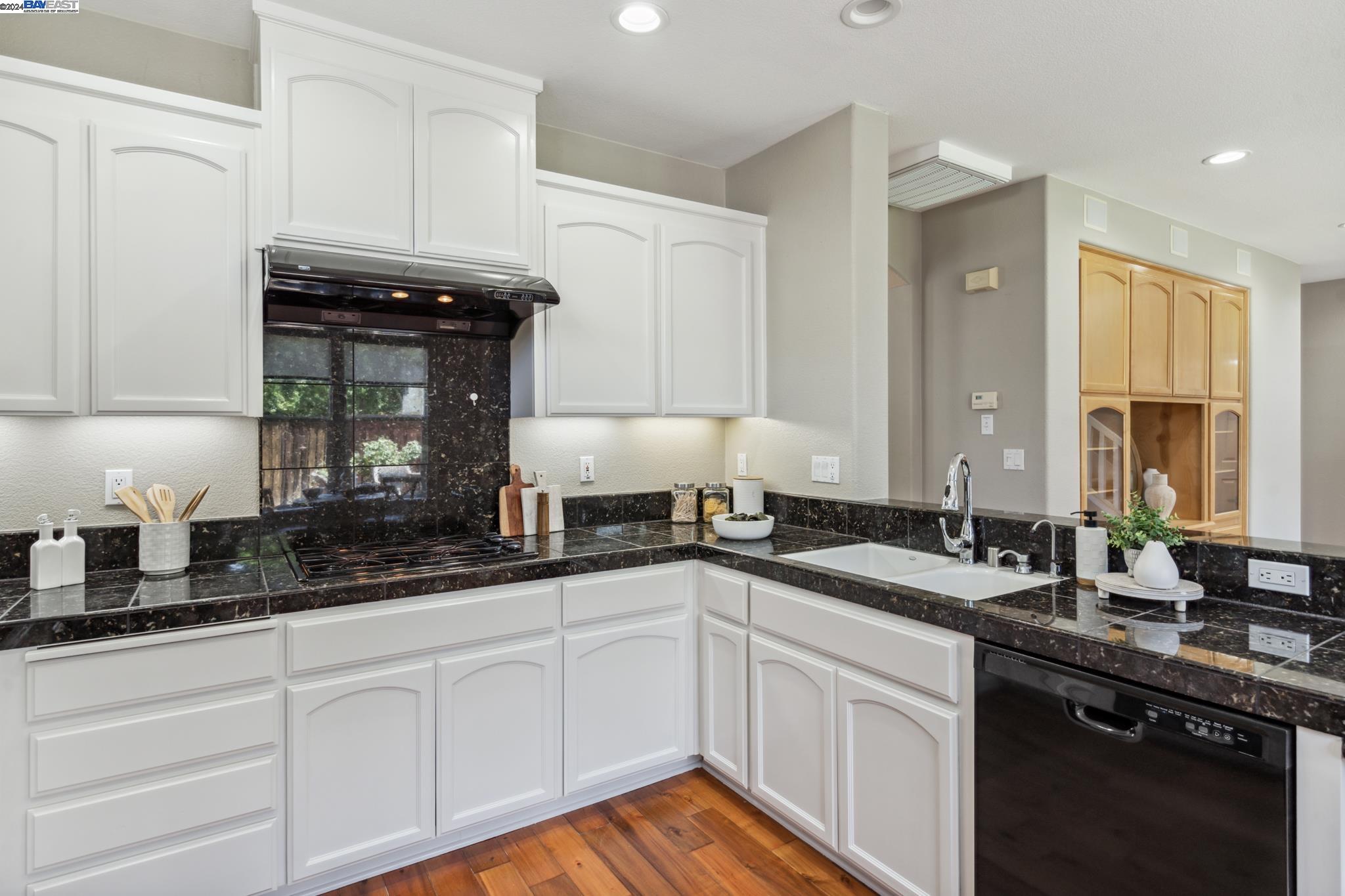 4254 Escudo Ct