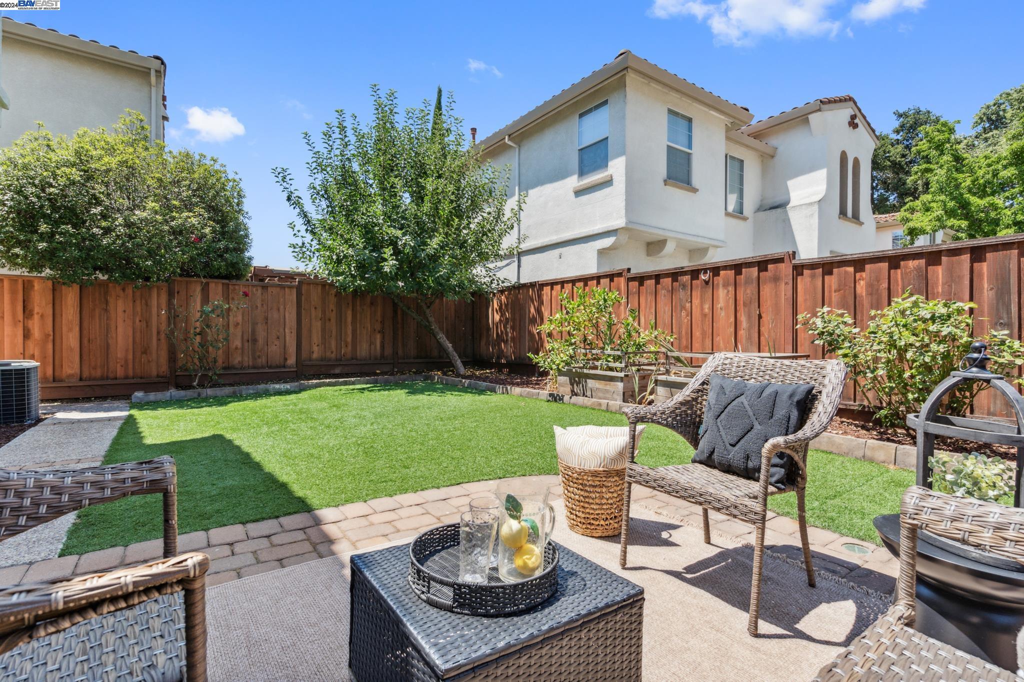 4254 Escudo Ct