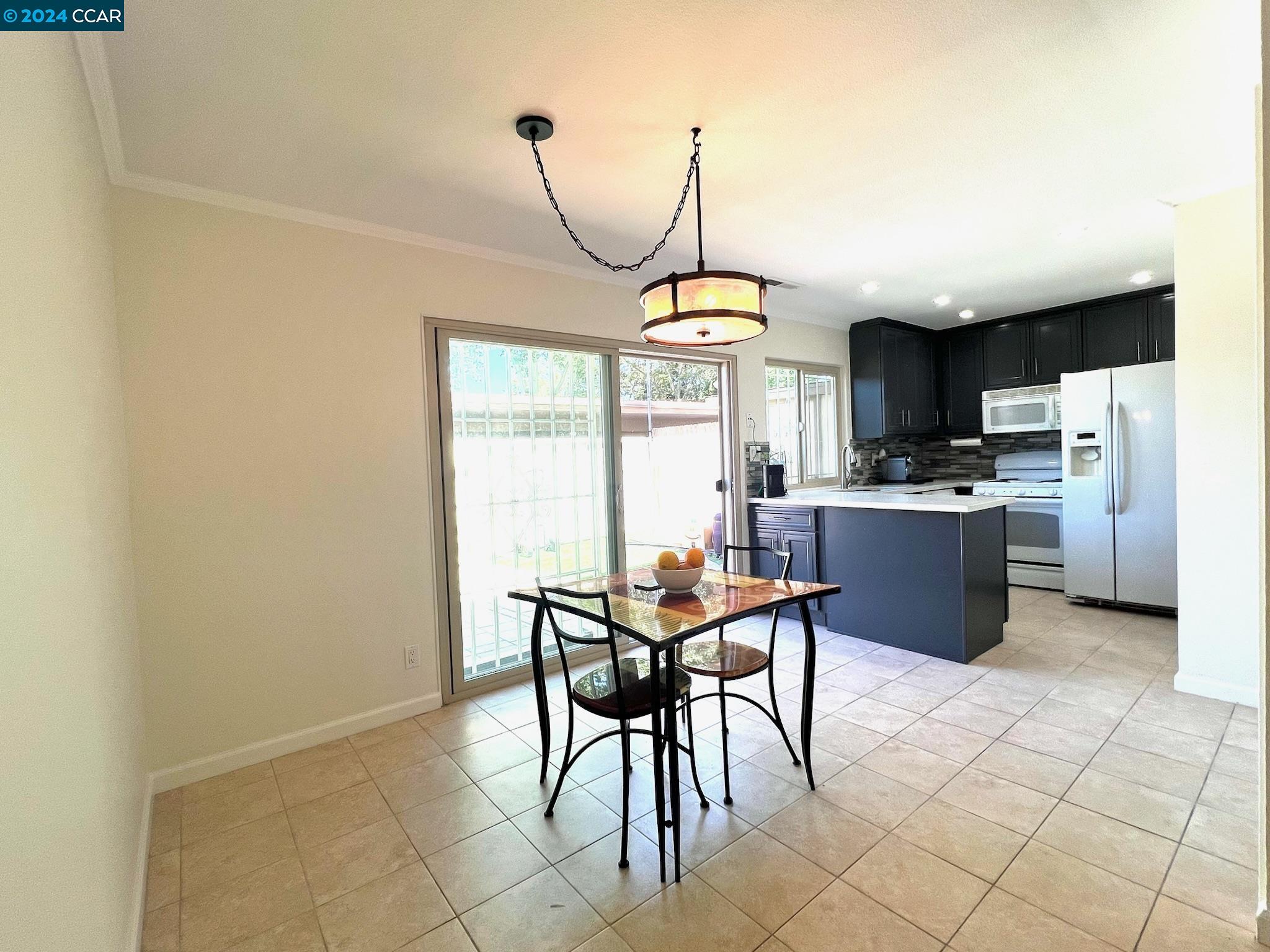 27847 Hummingbird Ct