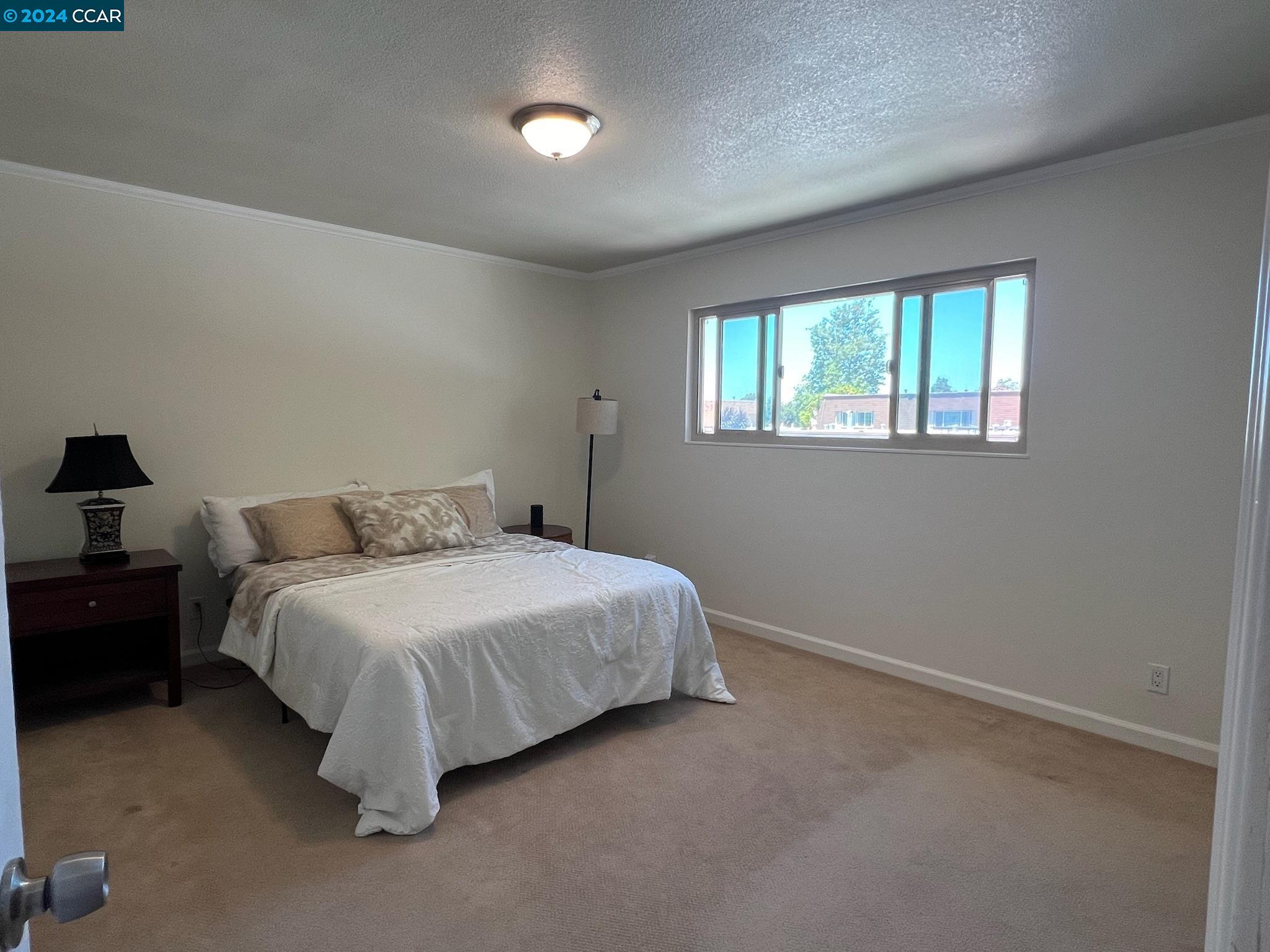 27847 Hummingbird Ct