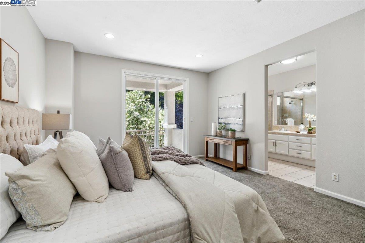 4860 Swinford Ct