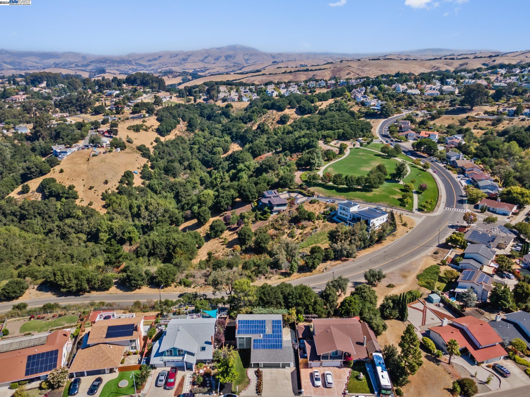 3624 La Mesa Dr