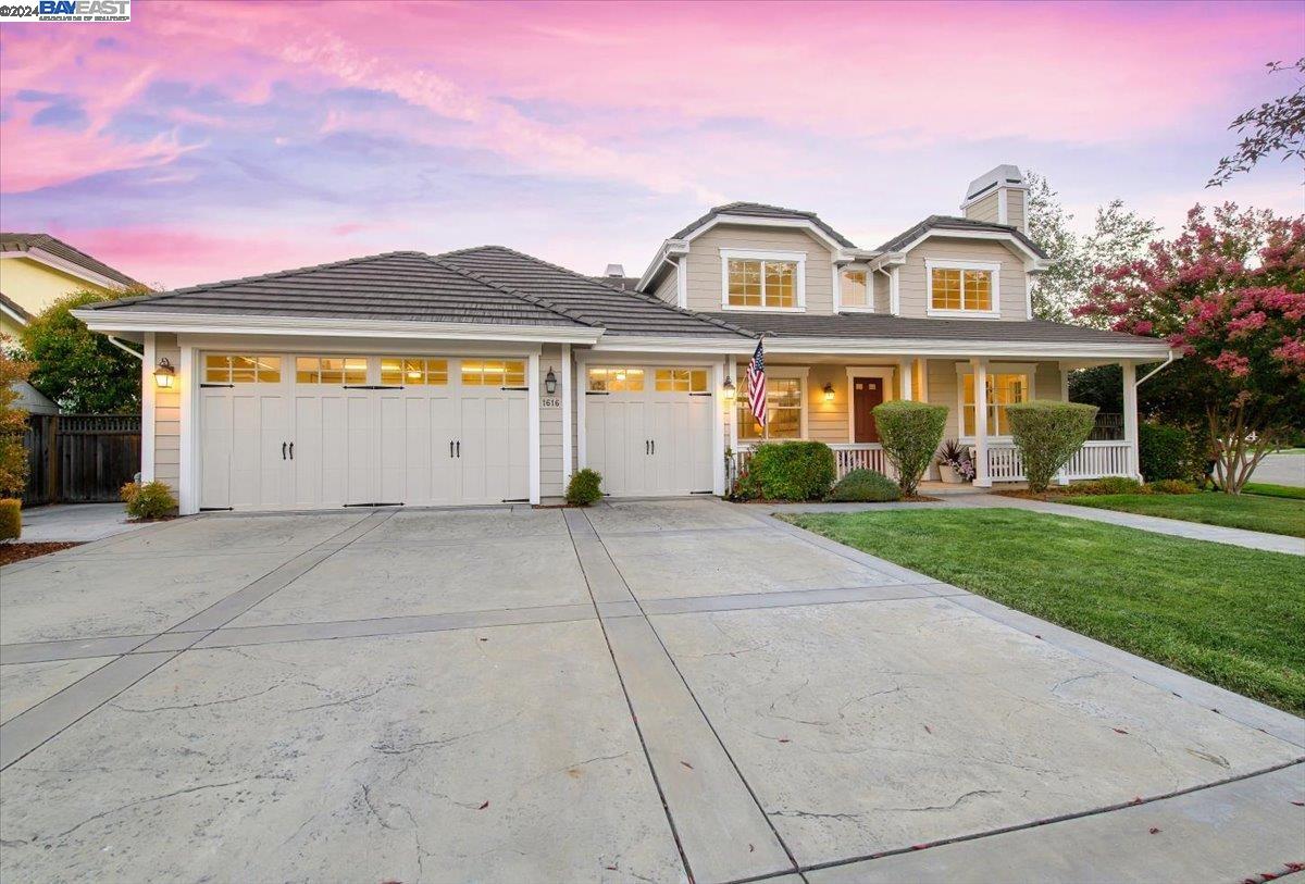 1616 Cindy Way