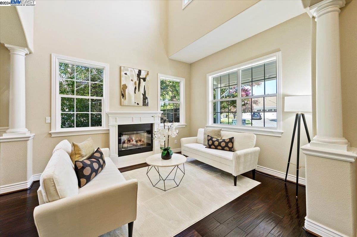 1616 Cindy Way