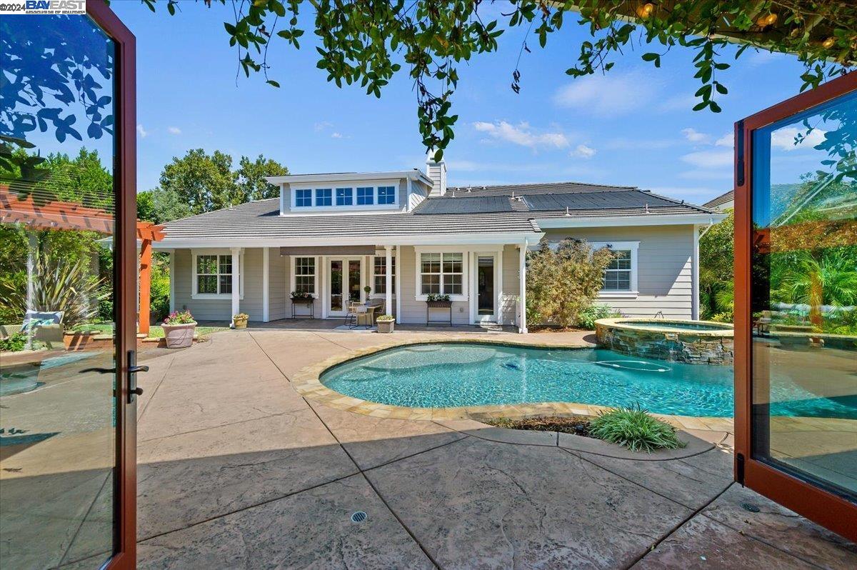 1616 Cindy Way