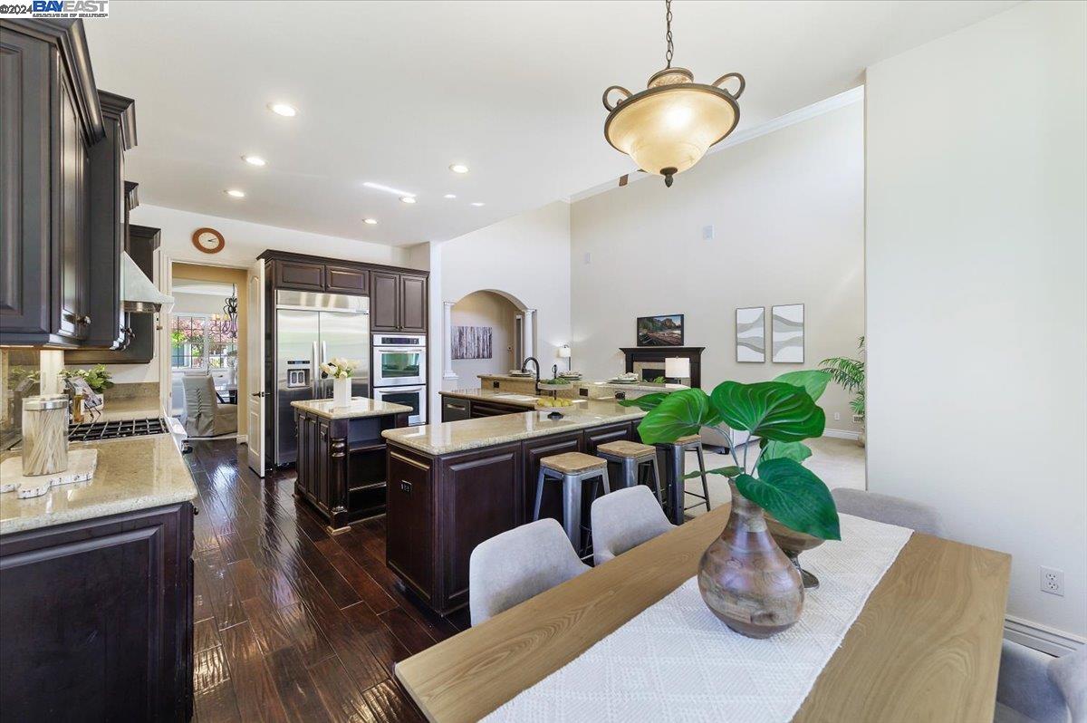 1616 Cindy Way
