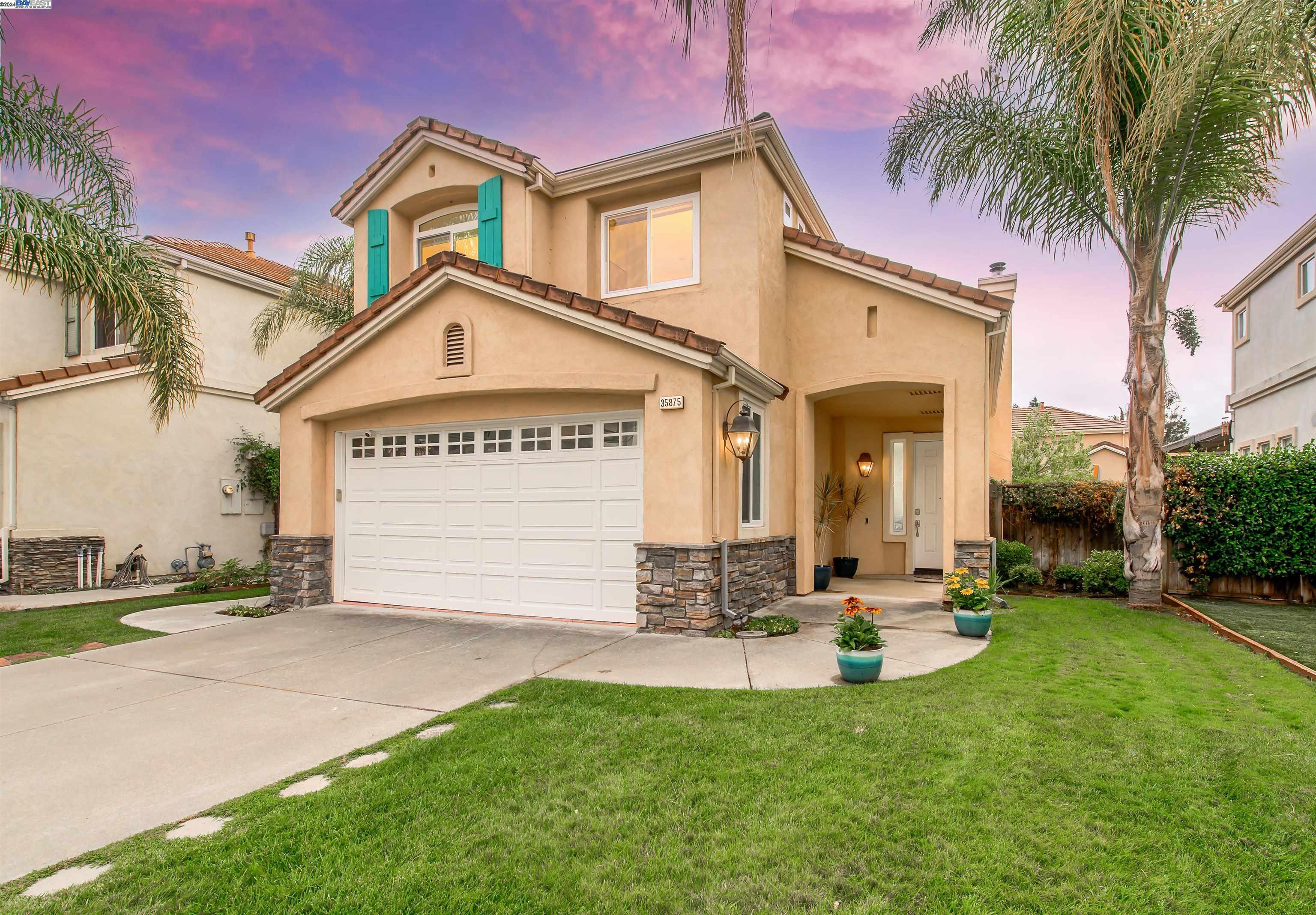 35875 Vivian Pl