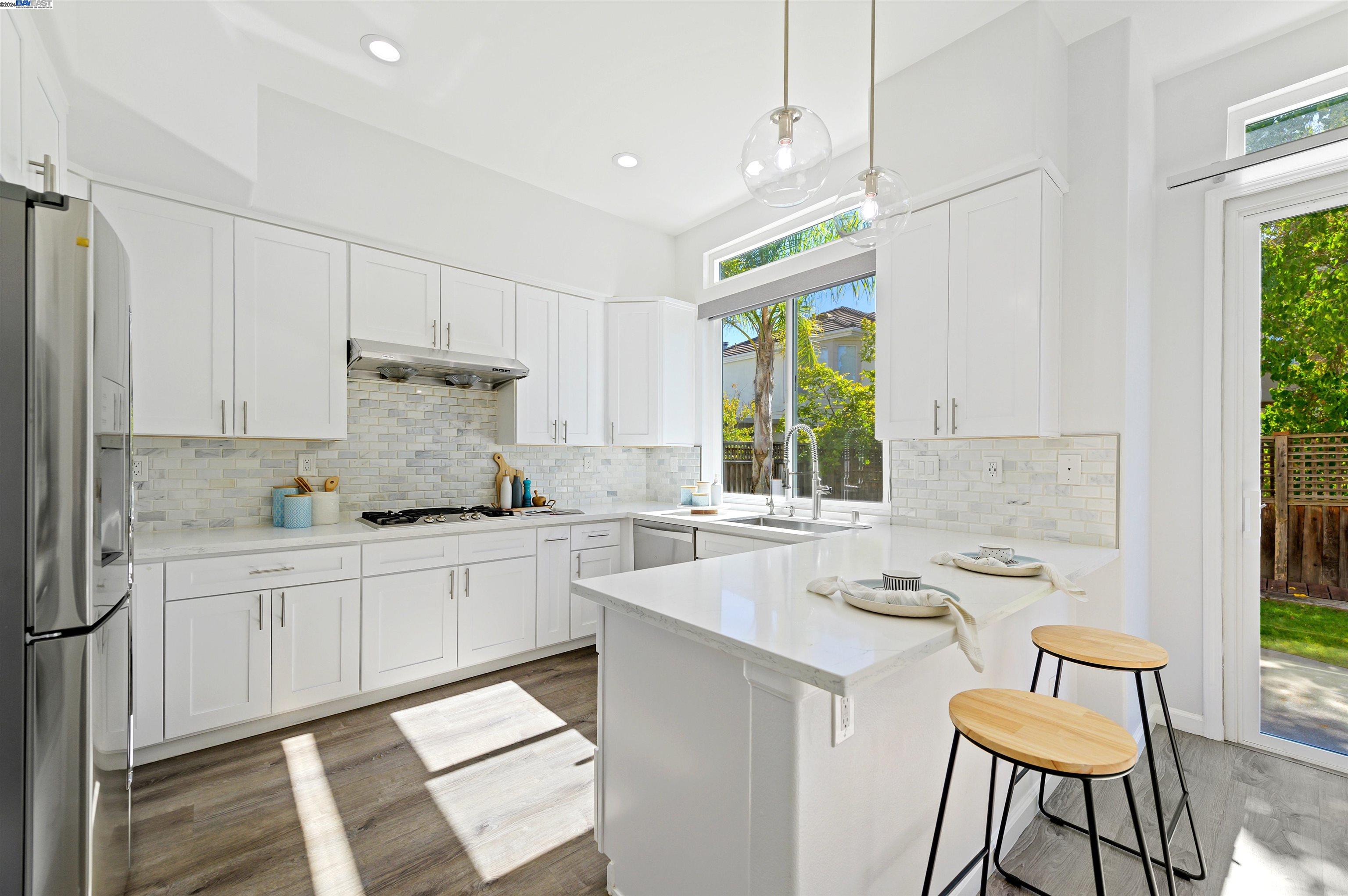 35875 Vivian Pl