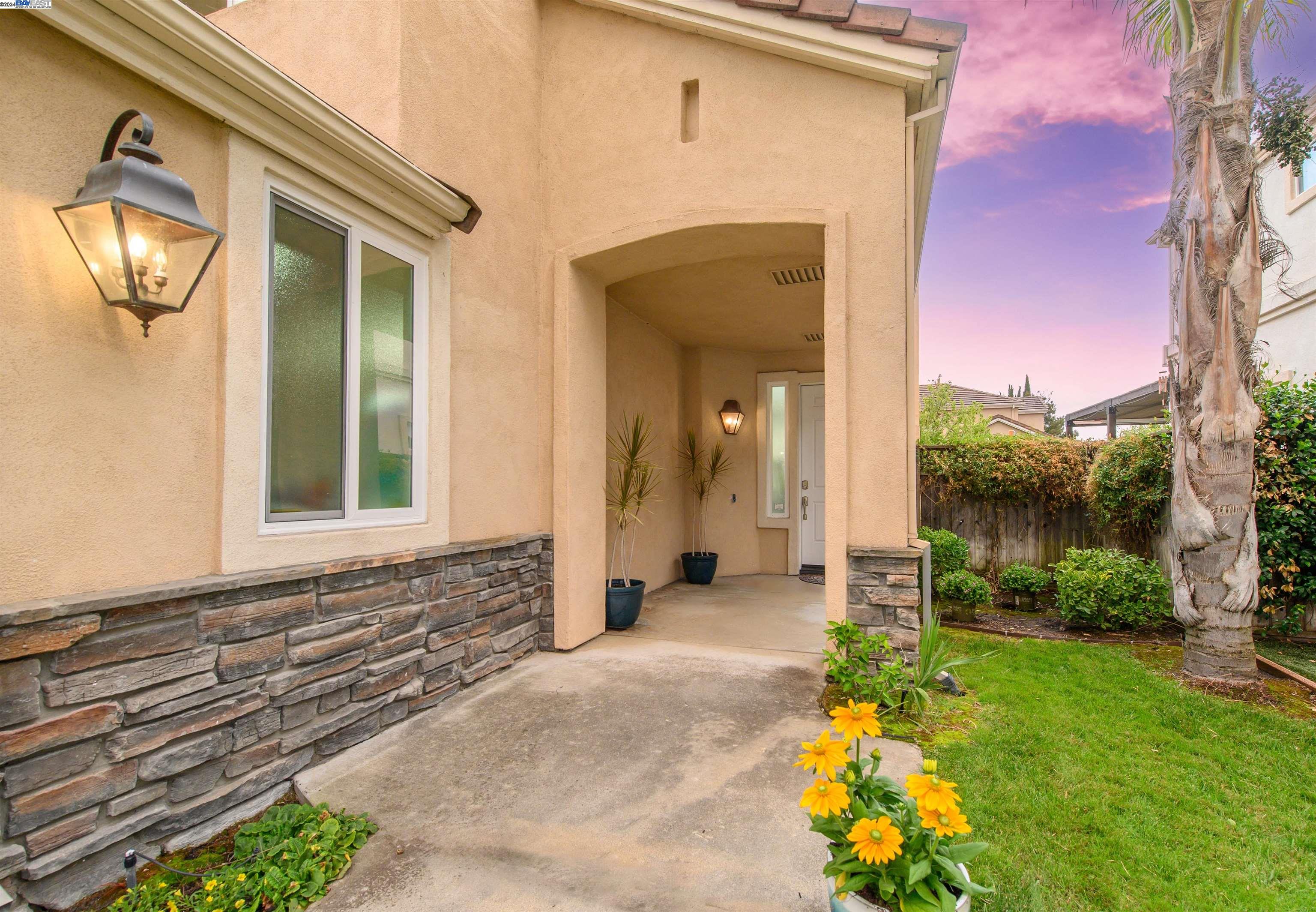 35875 Vivian Pl