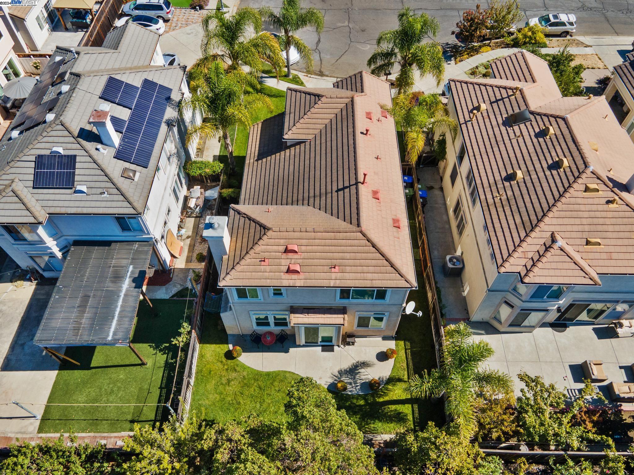 35875 Vivian Pl