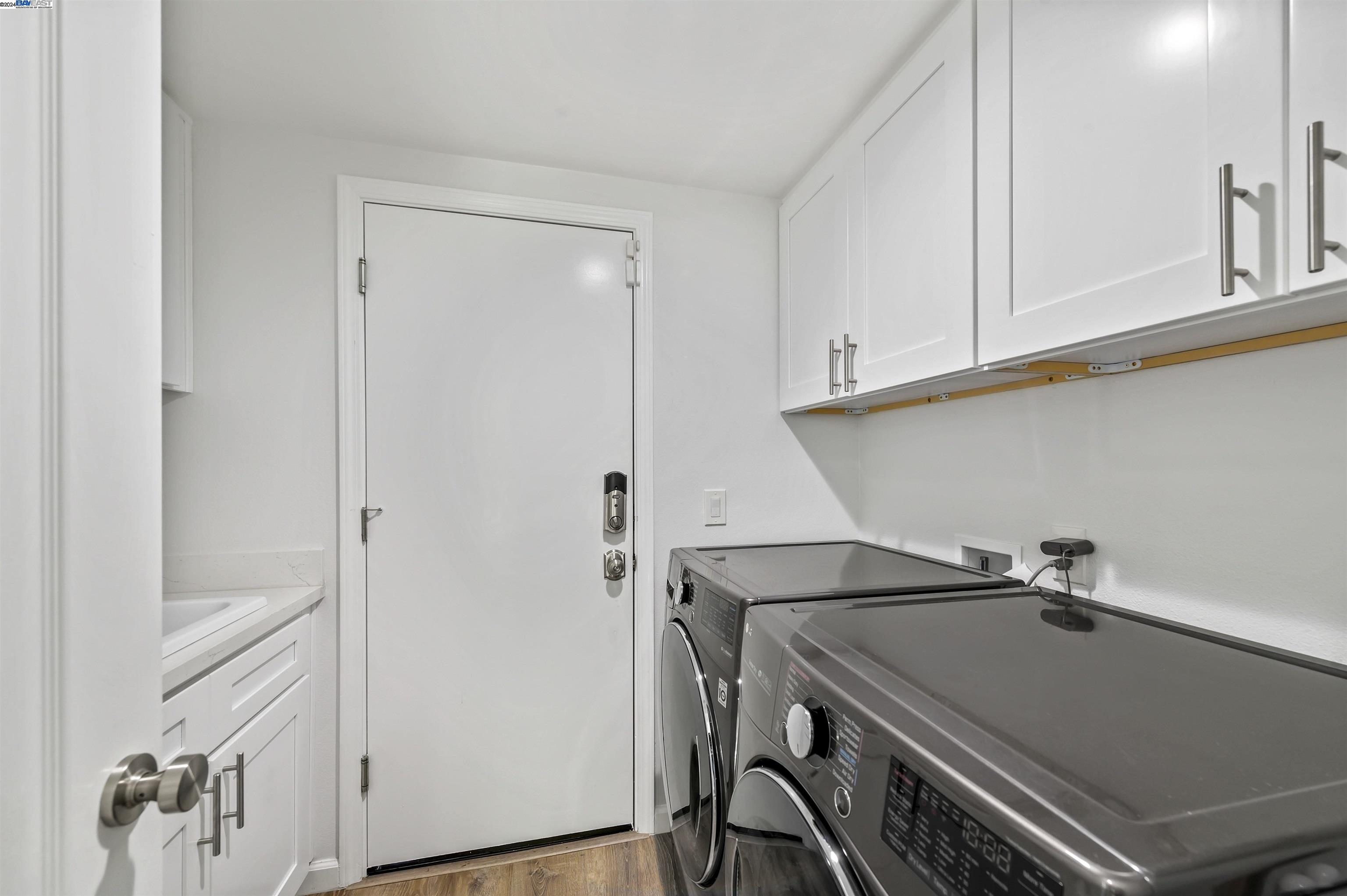 35875 Vivian Pl