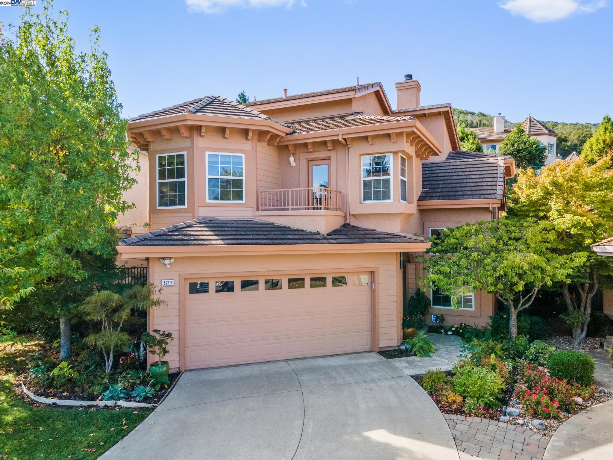 5719 Athenour Ct