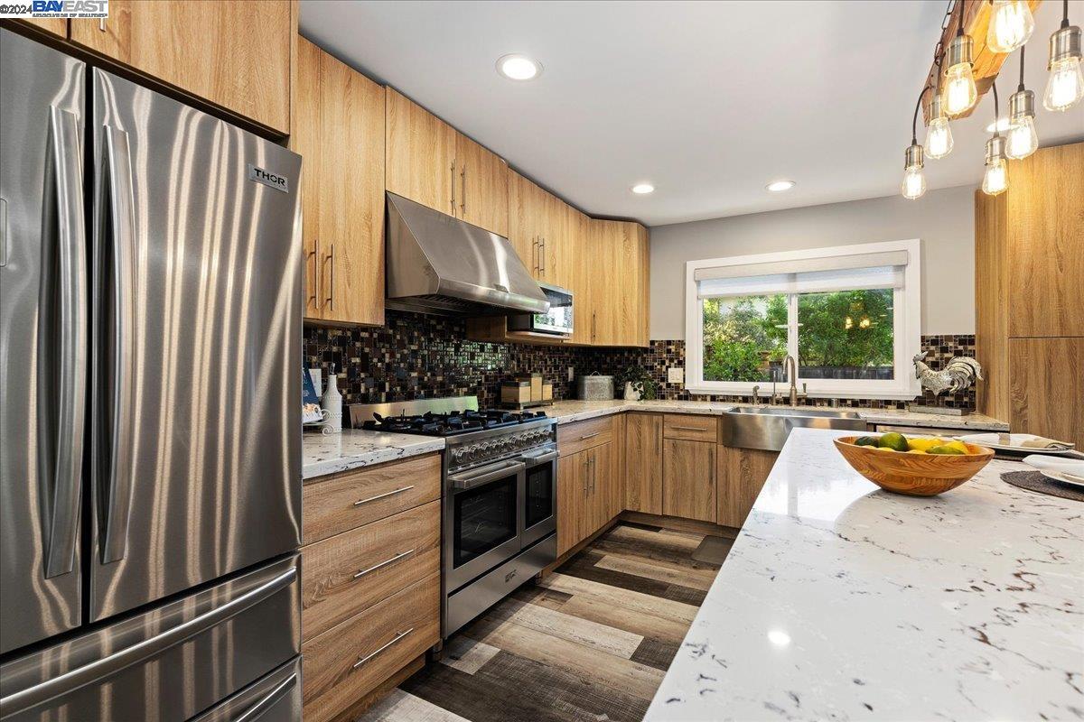 2660 Camino Segura