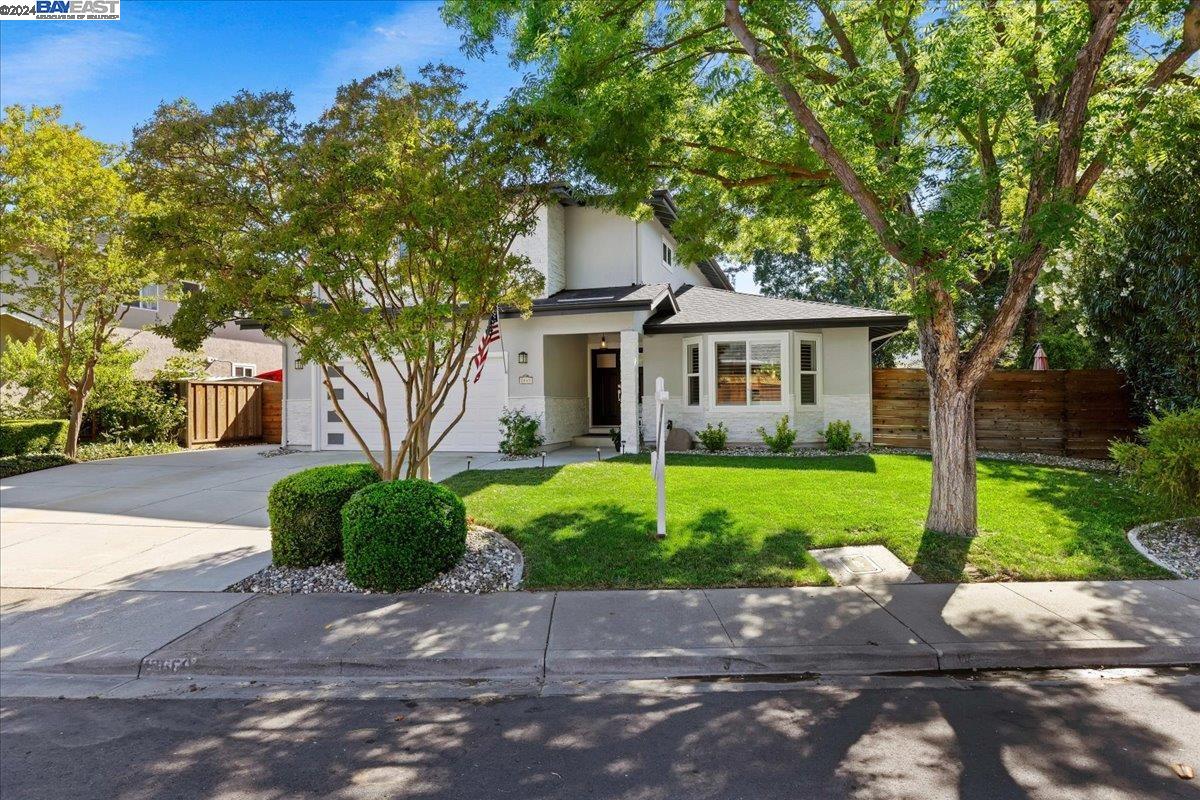 2660 Camino Segura