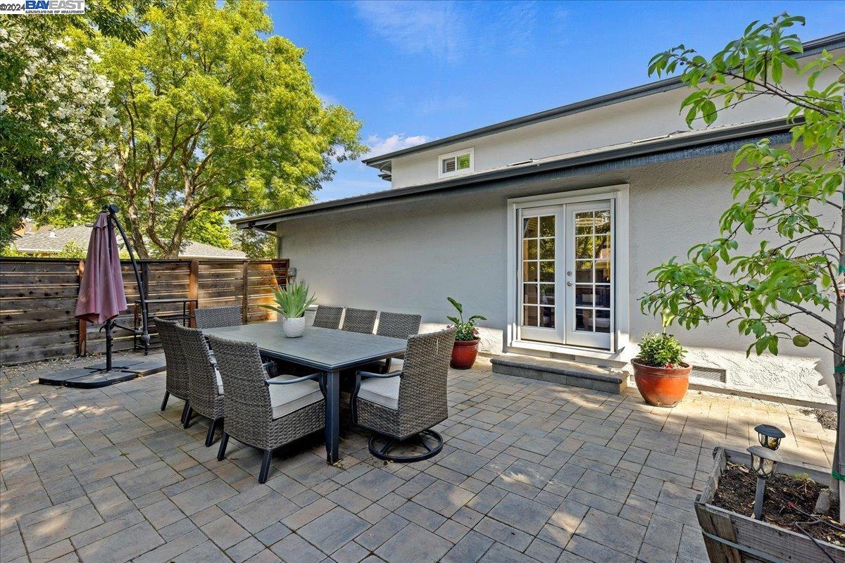 2660 Camino Segura