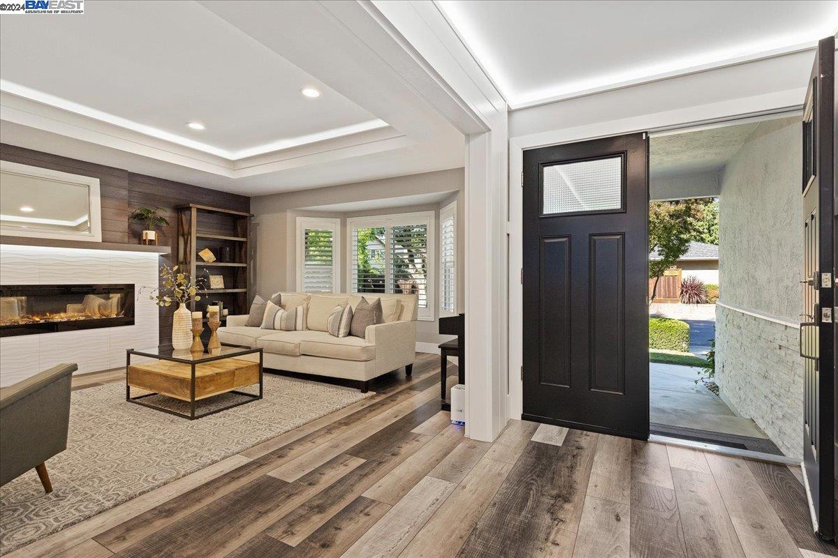 2660 Camino Segura