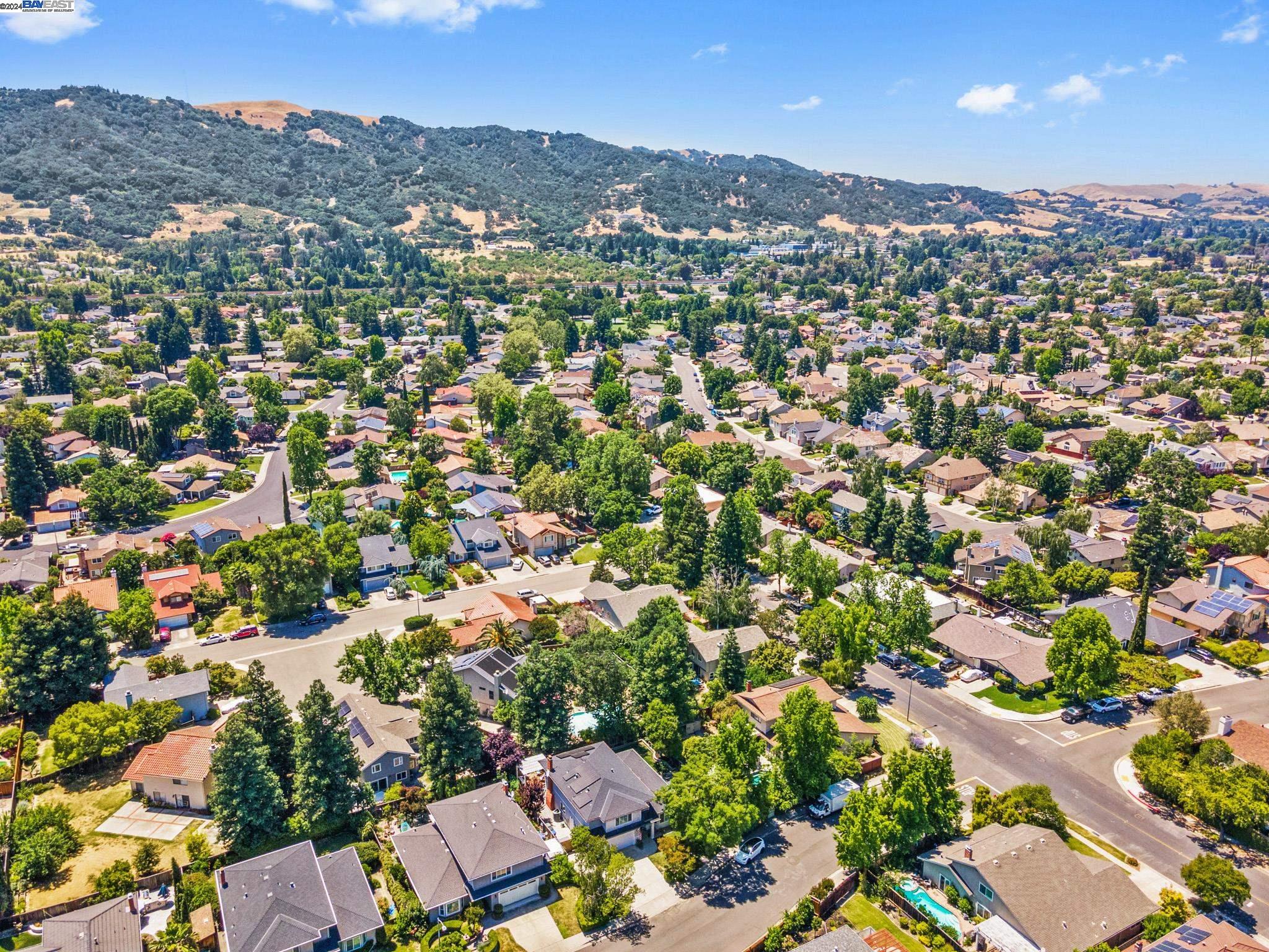2660 Camino Segura