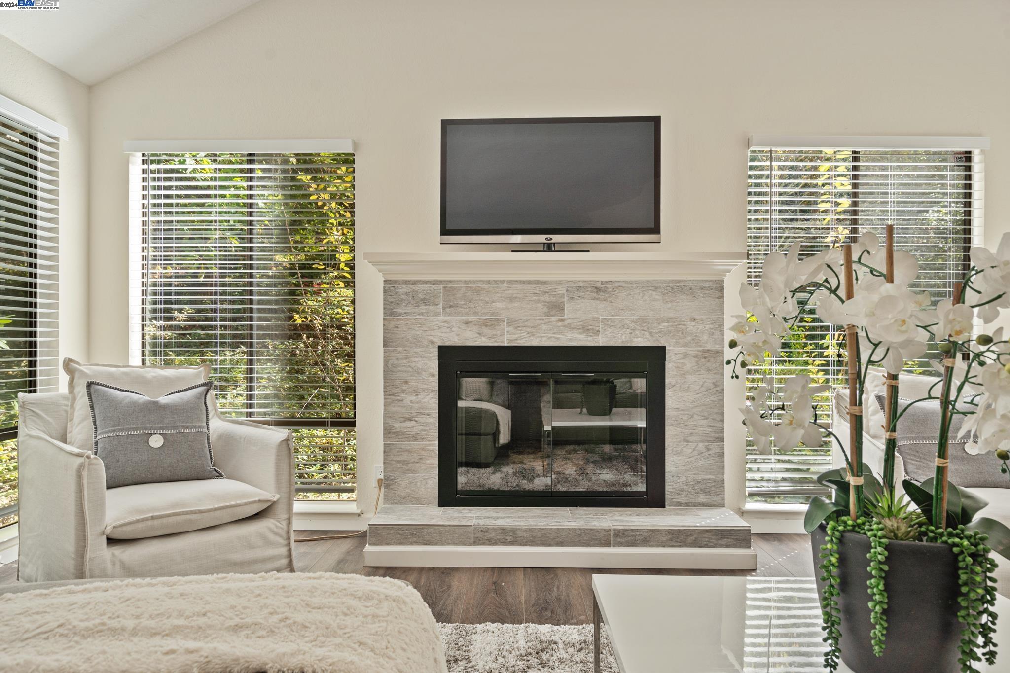 227 Paseo Bernal