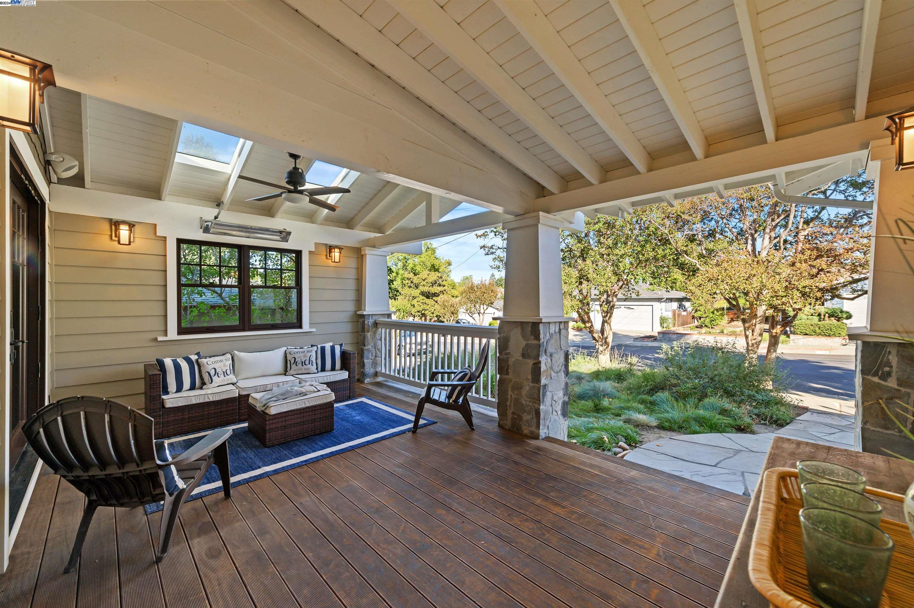 327 Christina Ct