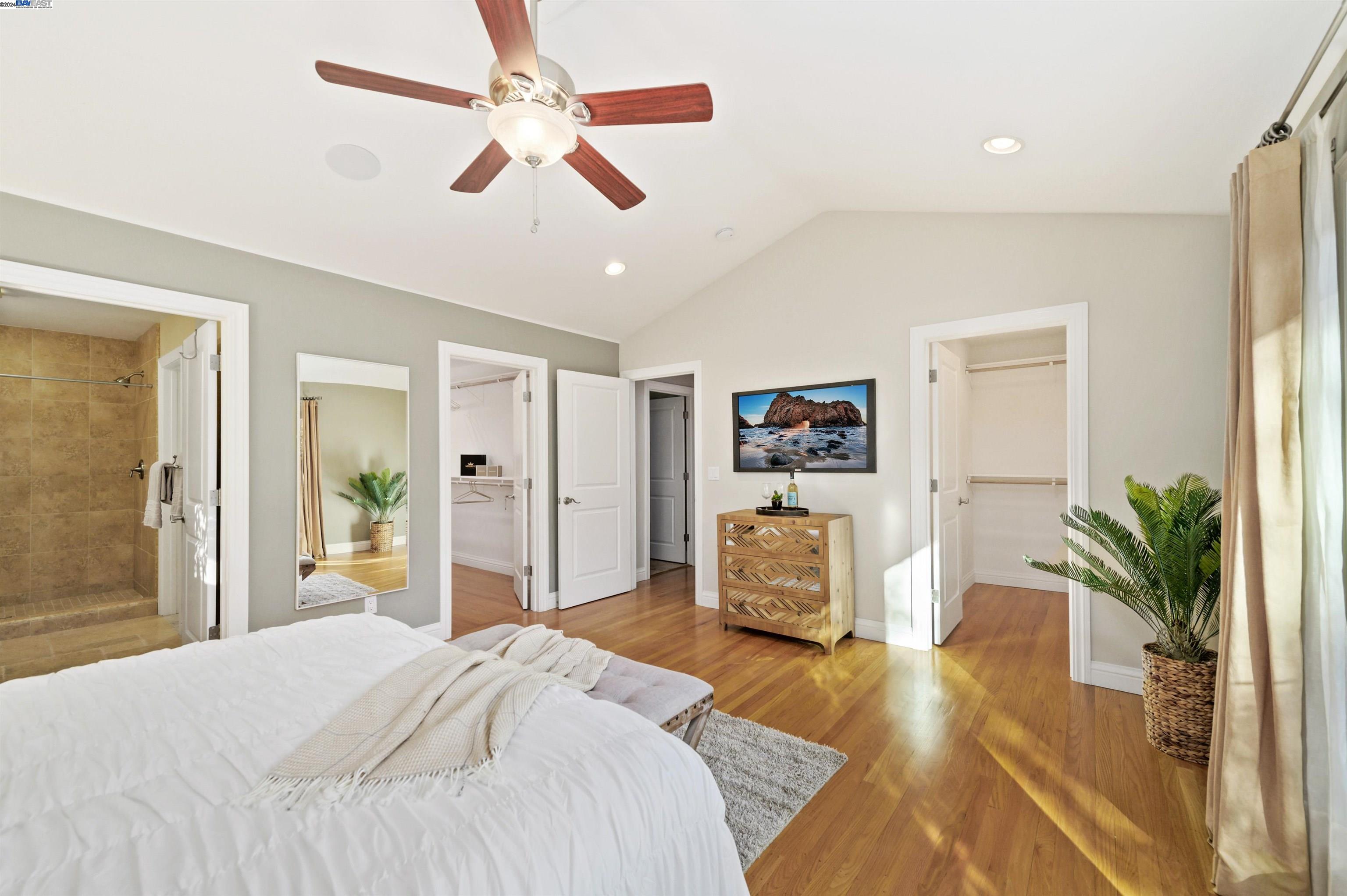 327 Christina Ct
