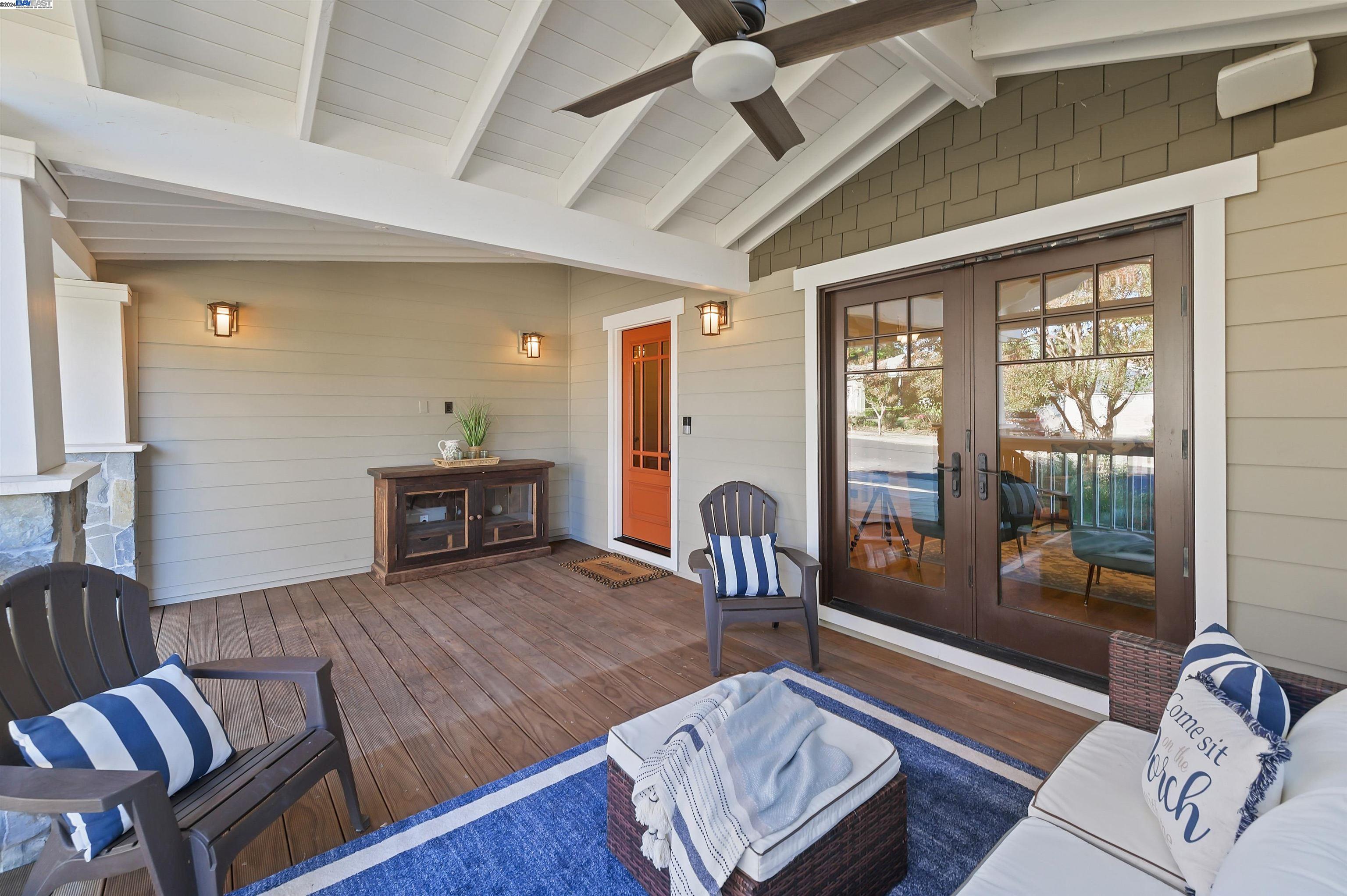 327 Christina Ct
