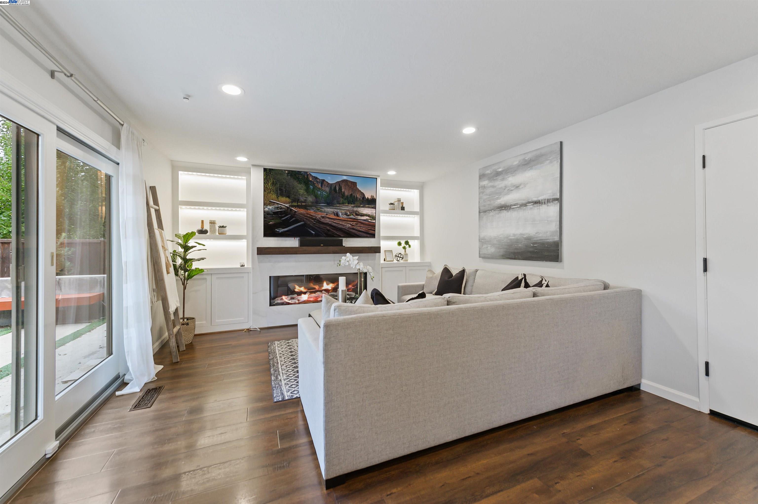2123 Raven Rd