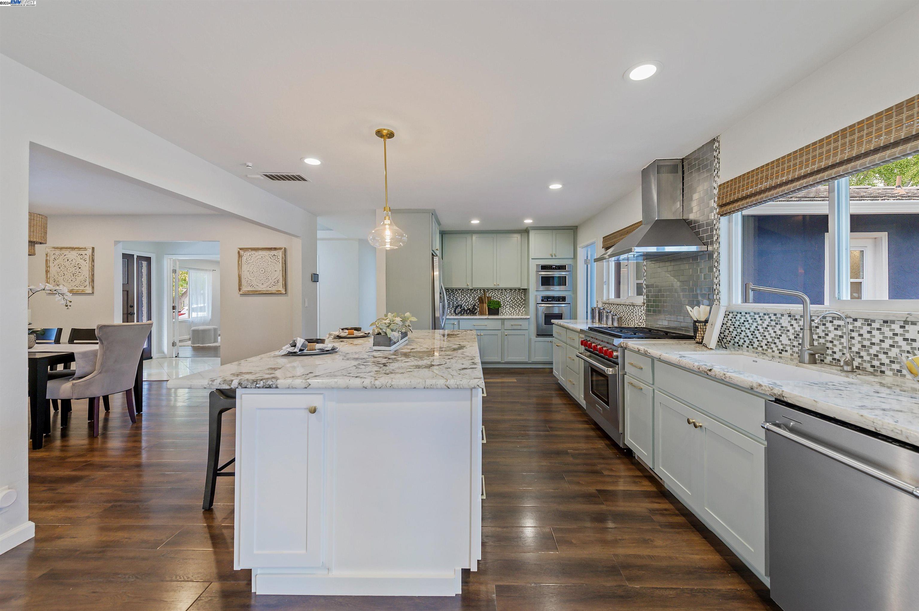 2123 Raven Rd