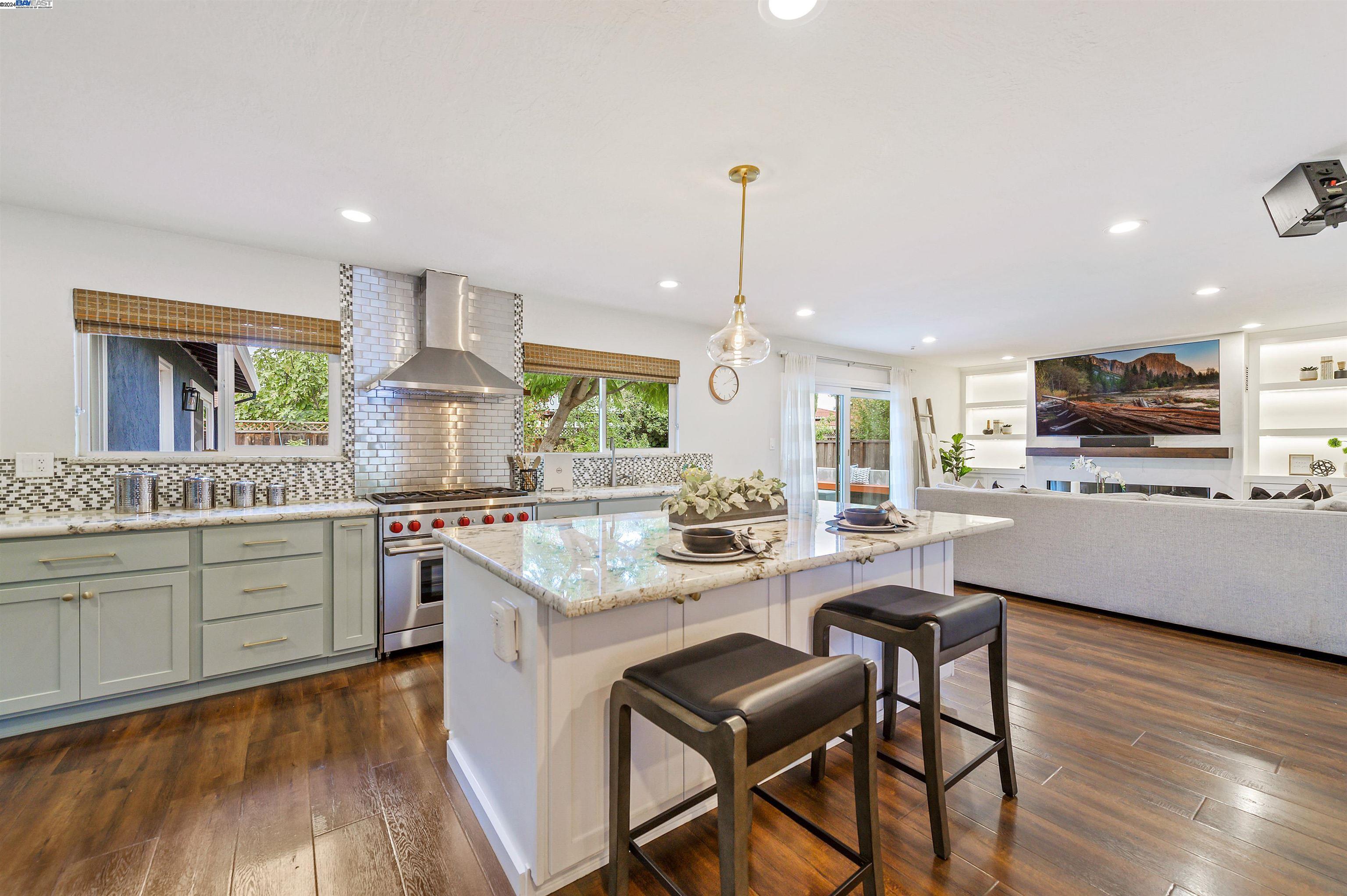 2123 Raven Rd