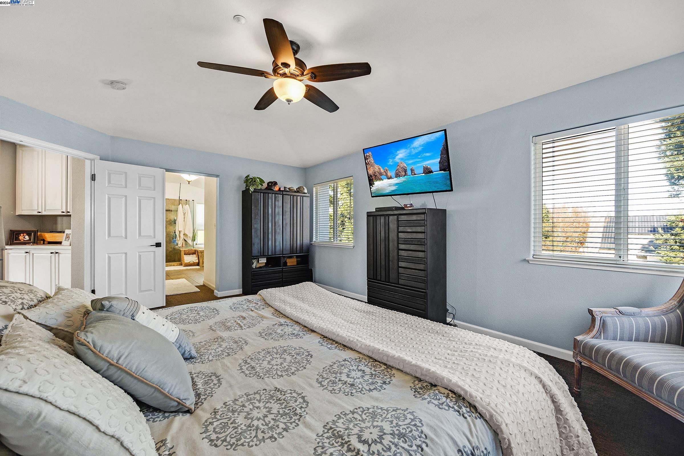 1483 Rebecca Dr