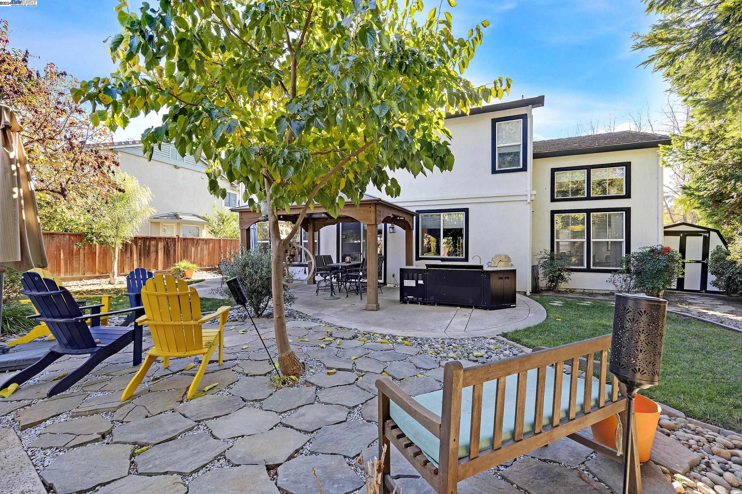1483 Rebecca Dr