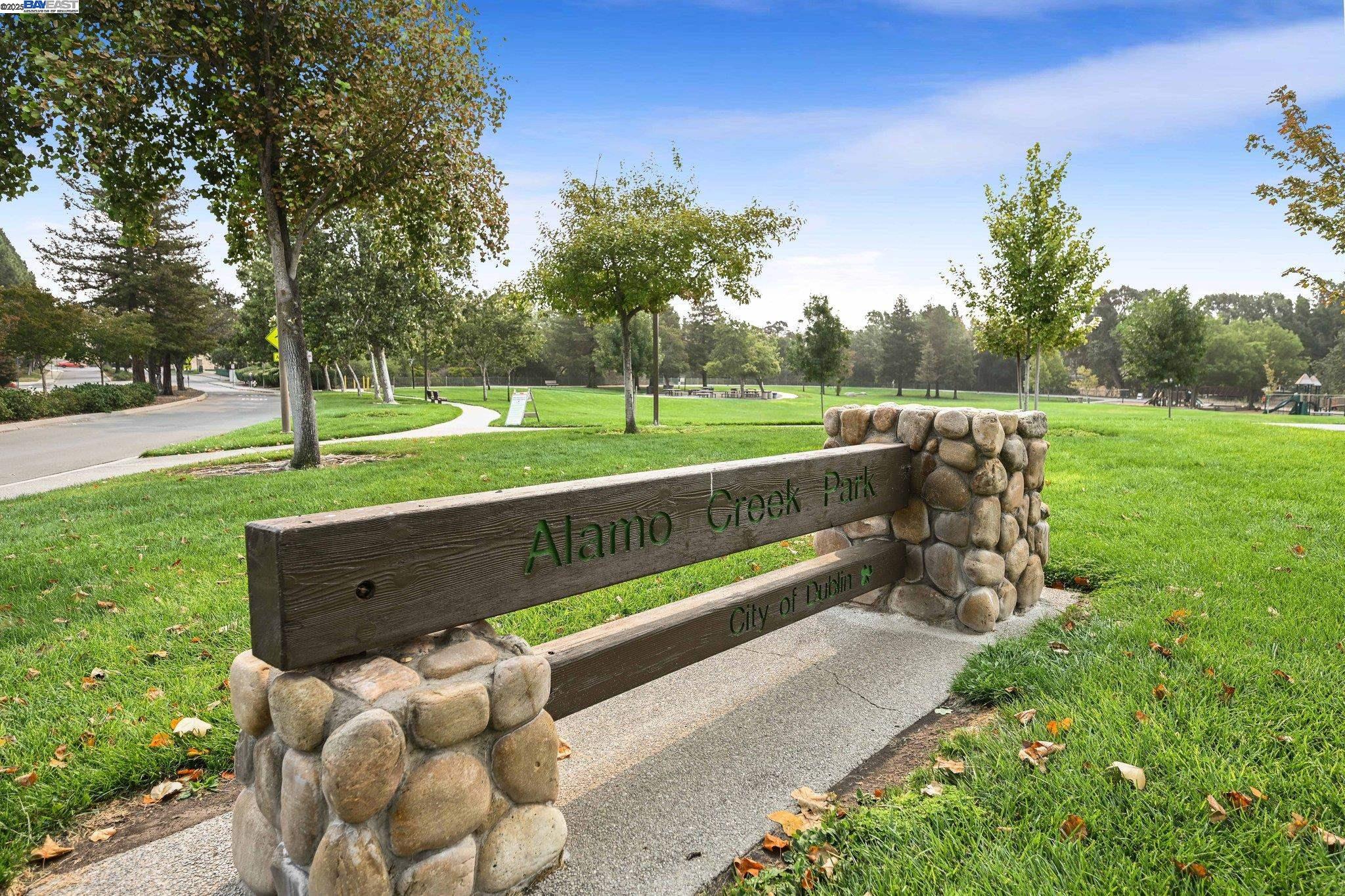 7747 Squirrel Creek Cir